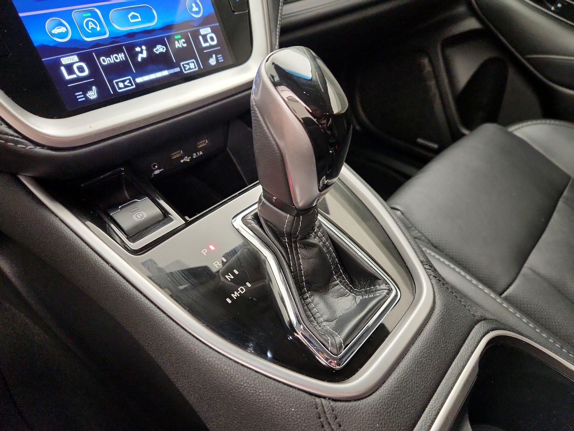 Thumbnail: 2022 Subaru Outback - 17