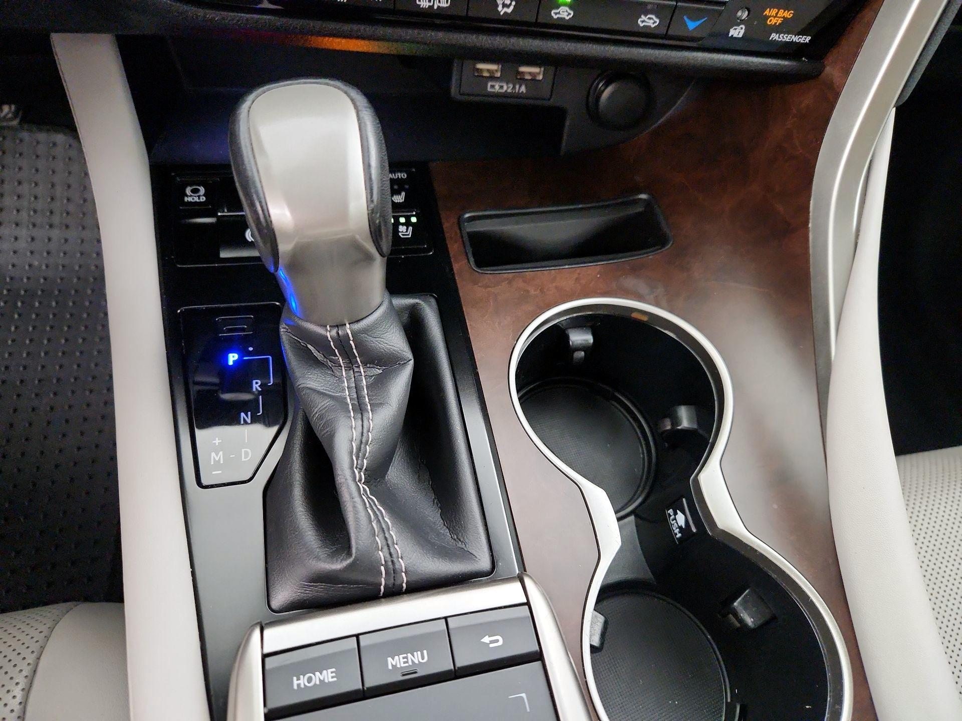 Thumbnail: 2022 Lexus RX - 17