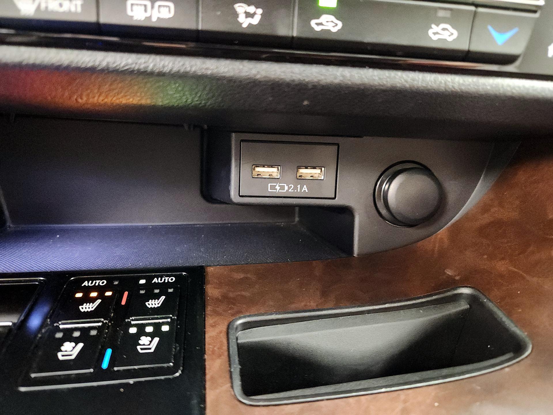 Thumbnail: 2022 Lexus RX - 18