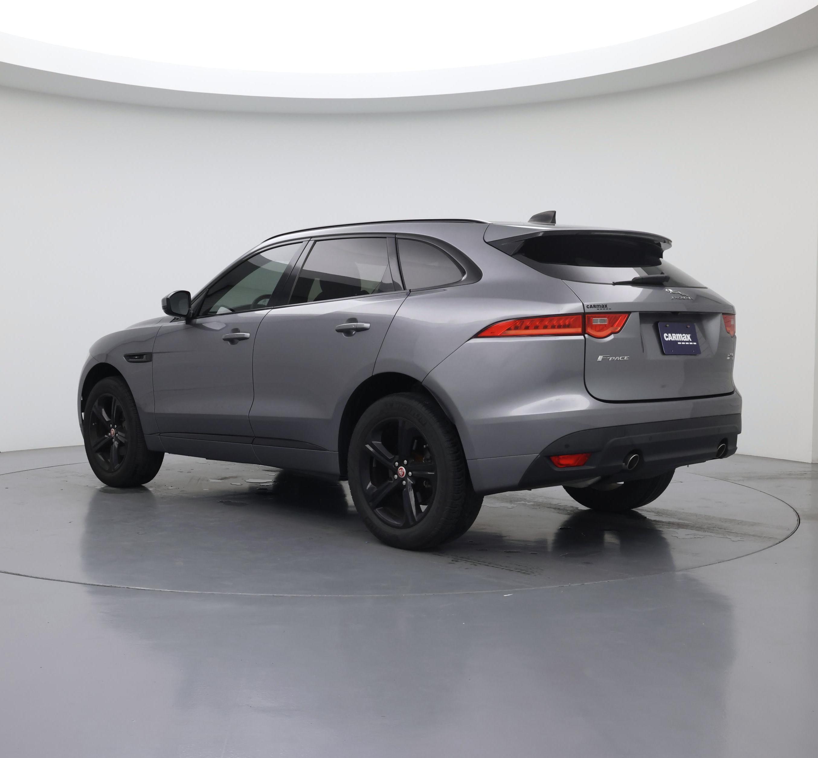Thumbnail: 2020 Jaguar F-Pace - 2