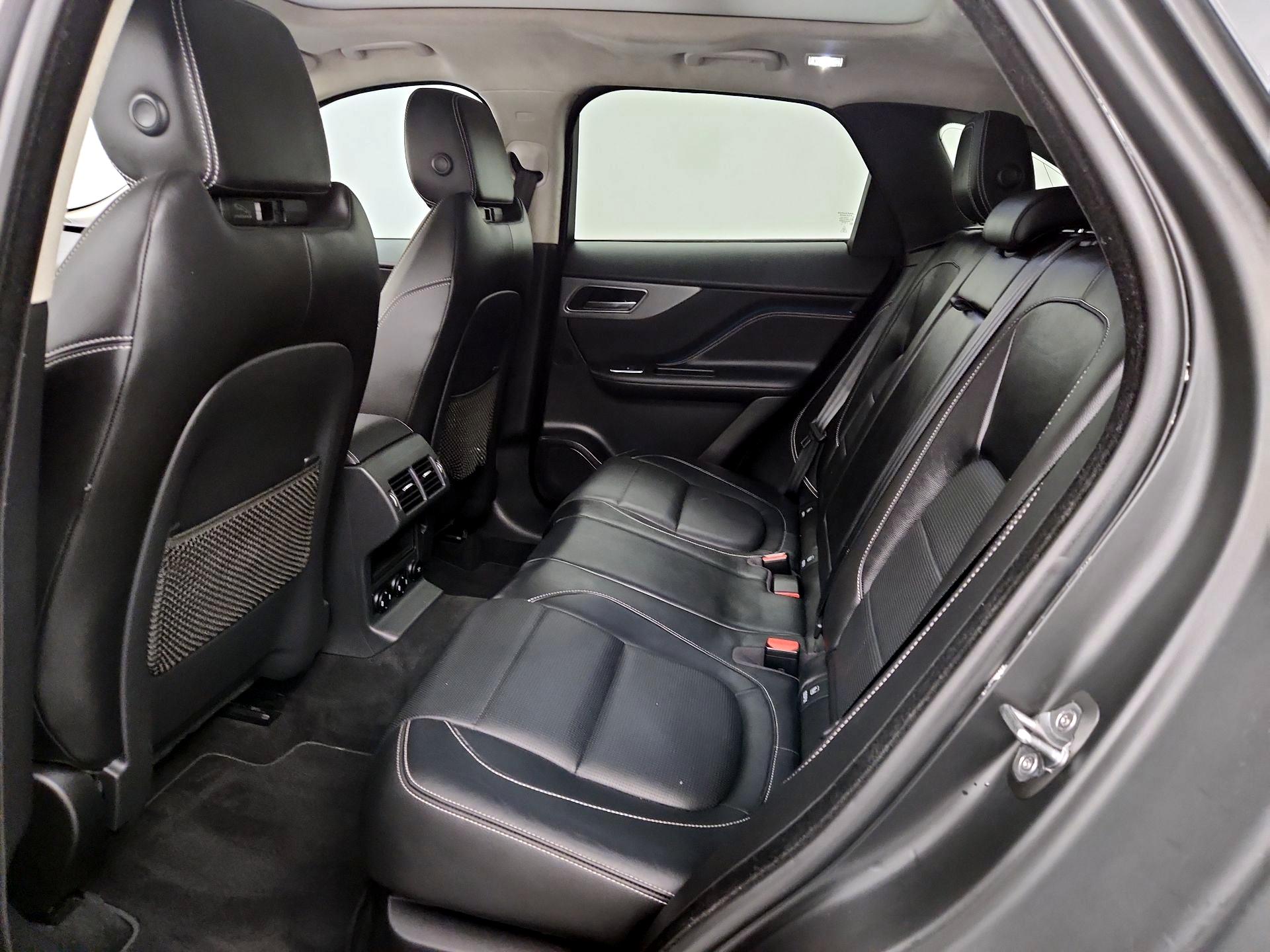 Thumbnail: 2020 Jaguar F-Pace - 19