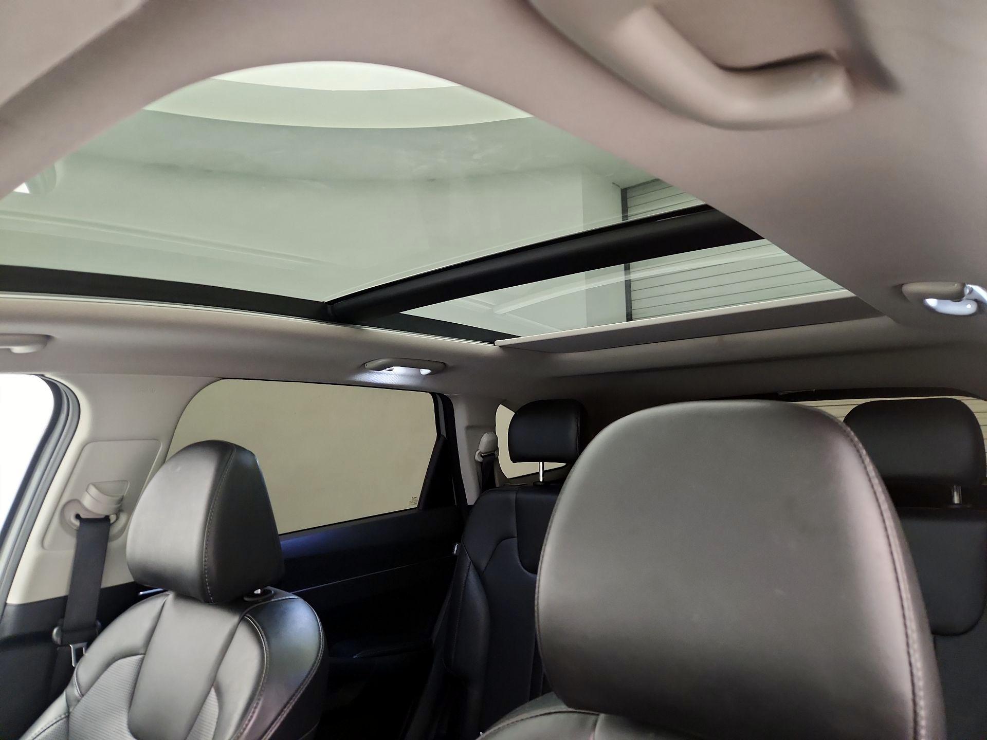 Thumbnail: 2024 Kia Sorento - 20
