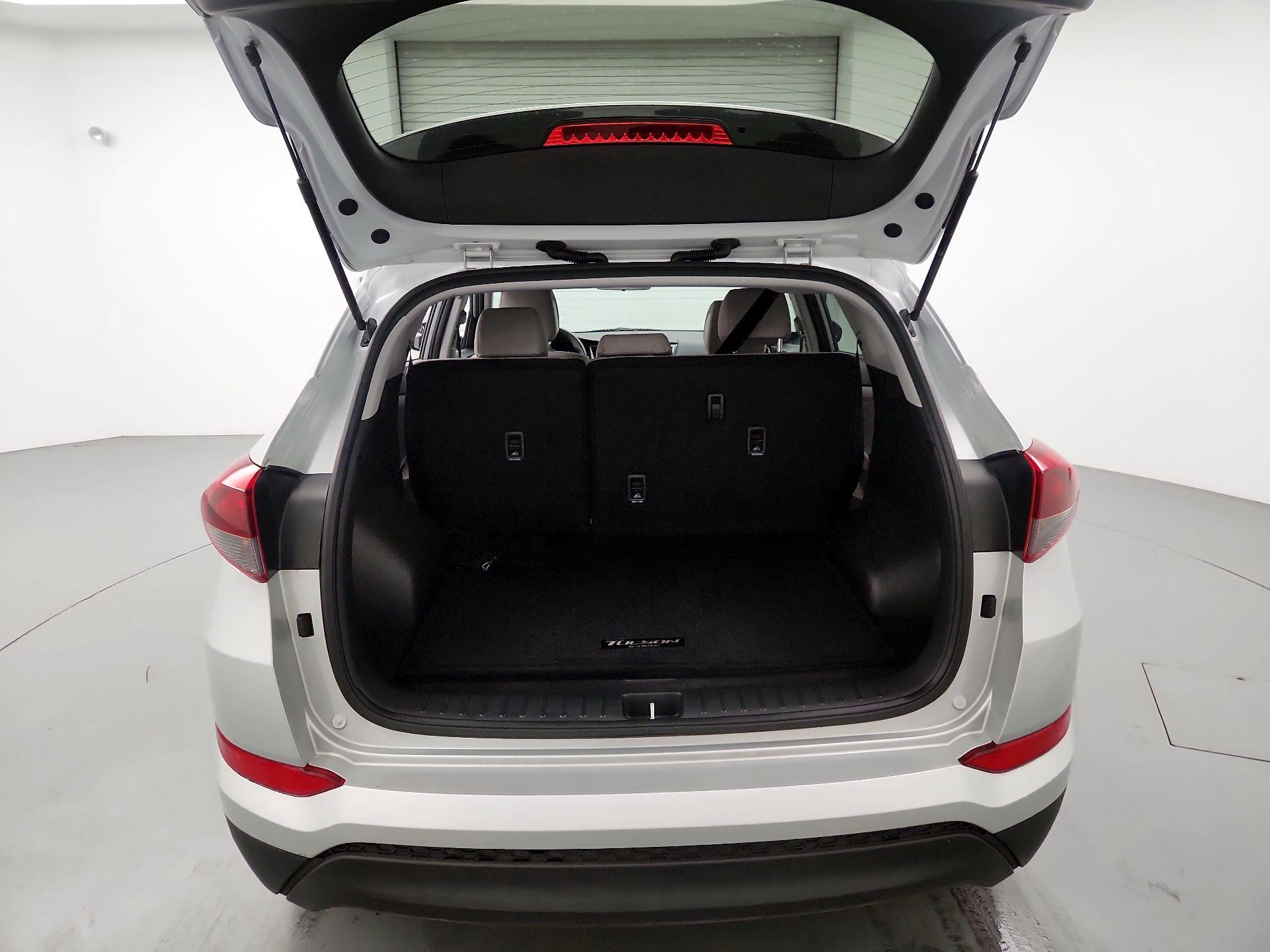 Thumbnail: 2018 Hyundai Tucson - 20