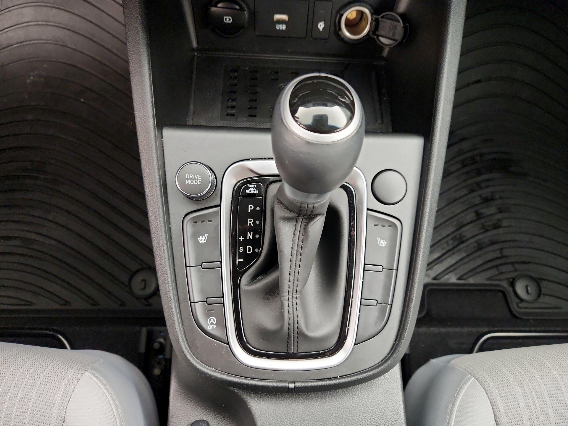 Thumbnail: 2022 Hyundai Kona - 17