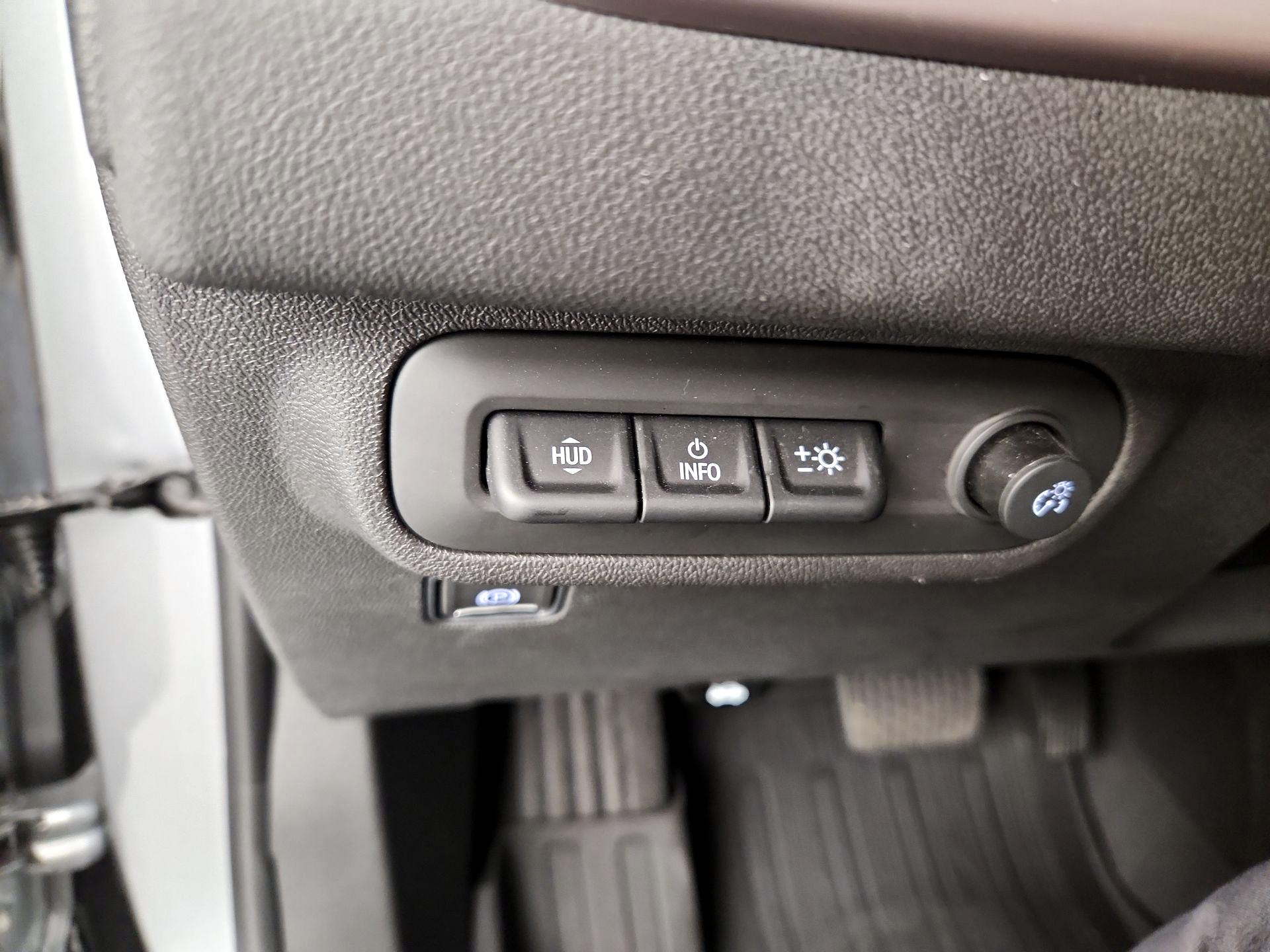 Thumbnail: 2023 GMC Terrain - 13