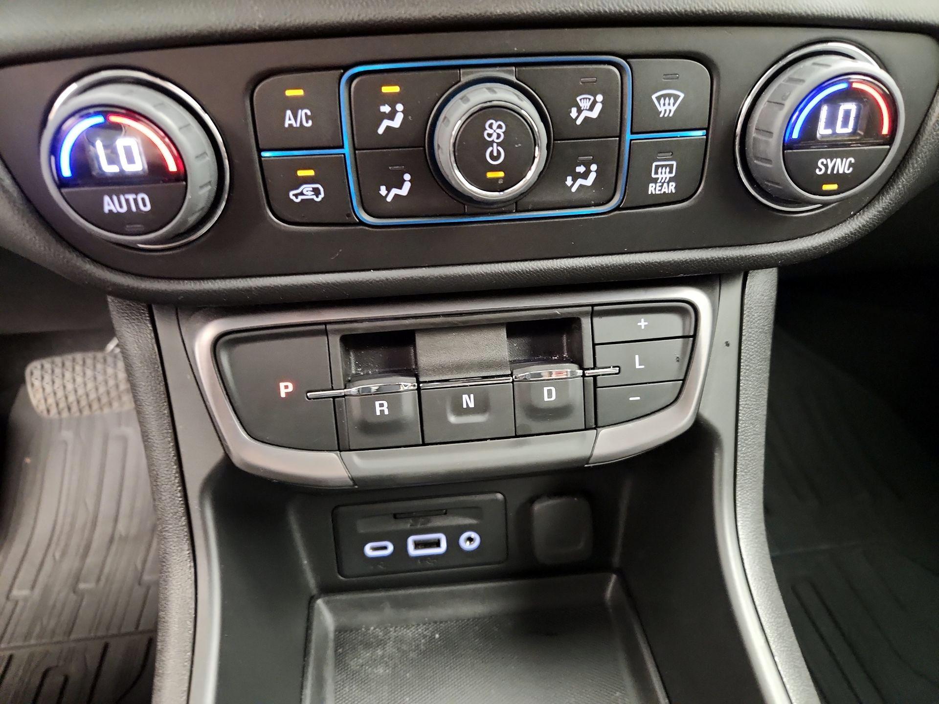 Thumbnail: 2023 GMC Terrain - 17