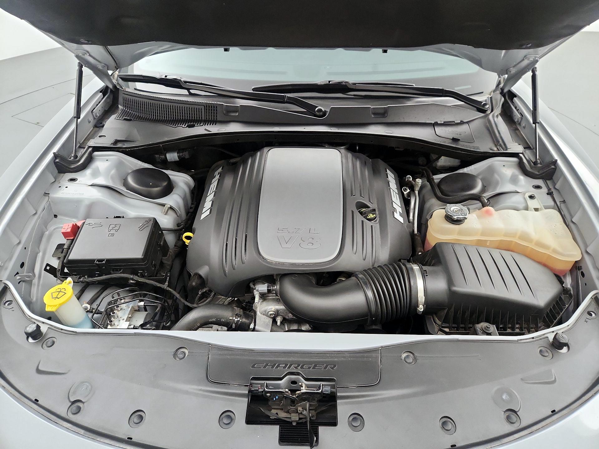 Thumbnail: 2020 Dodge Charger - 20