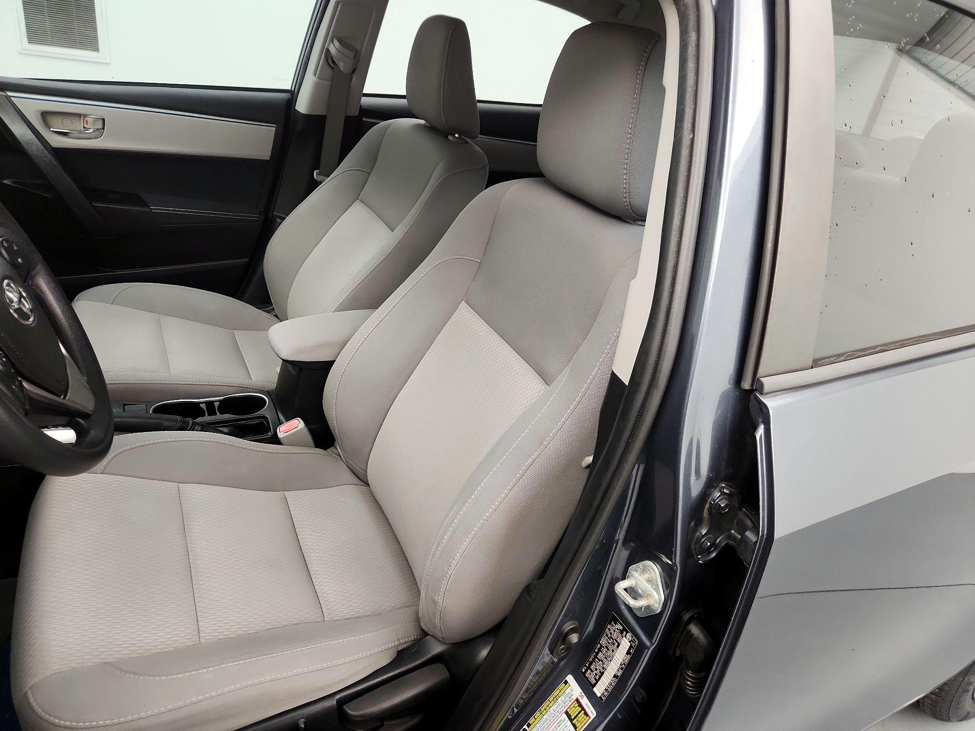 Thumbnail: 2015 Toyota Corolla - 11