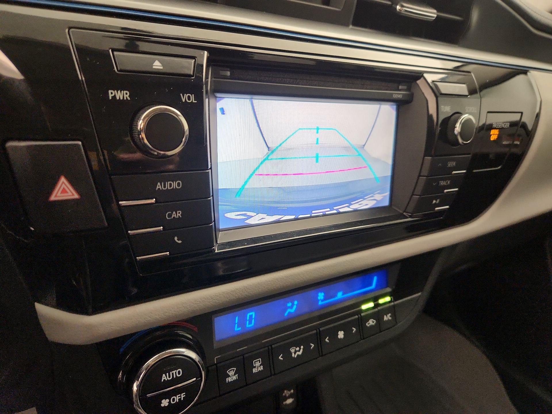 Thumbnail: 2015 Toyota Corolla - 14