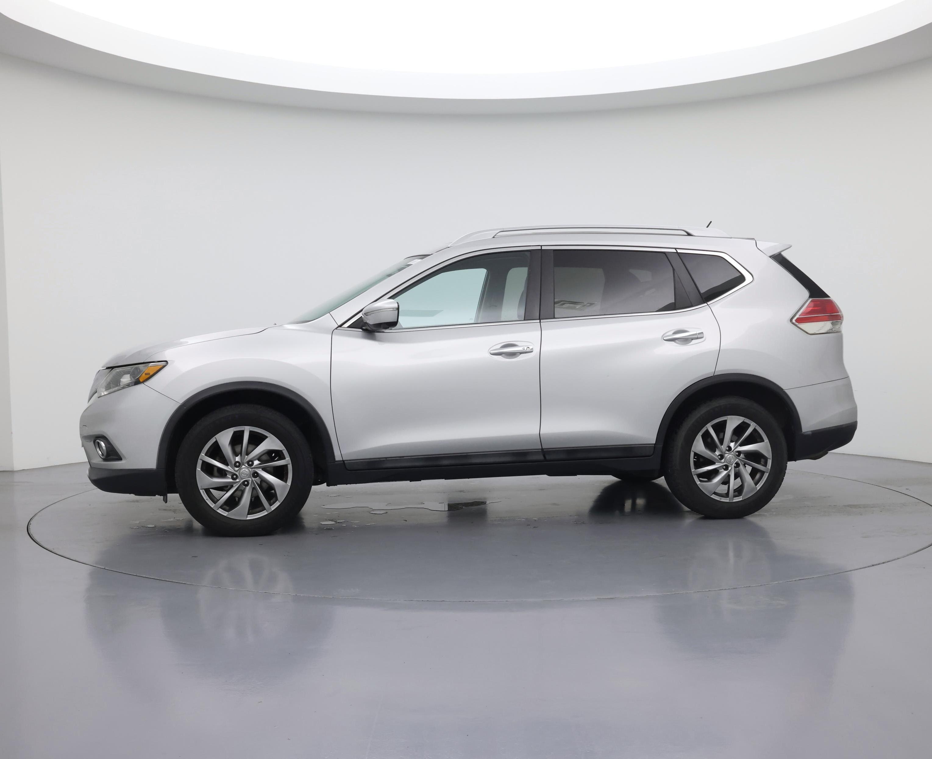 Thumbnail: 2014 Nissan Rogue - 3