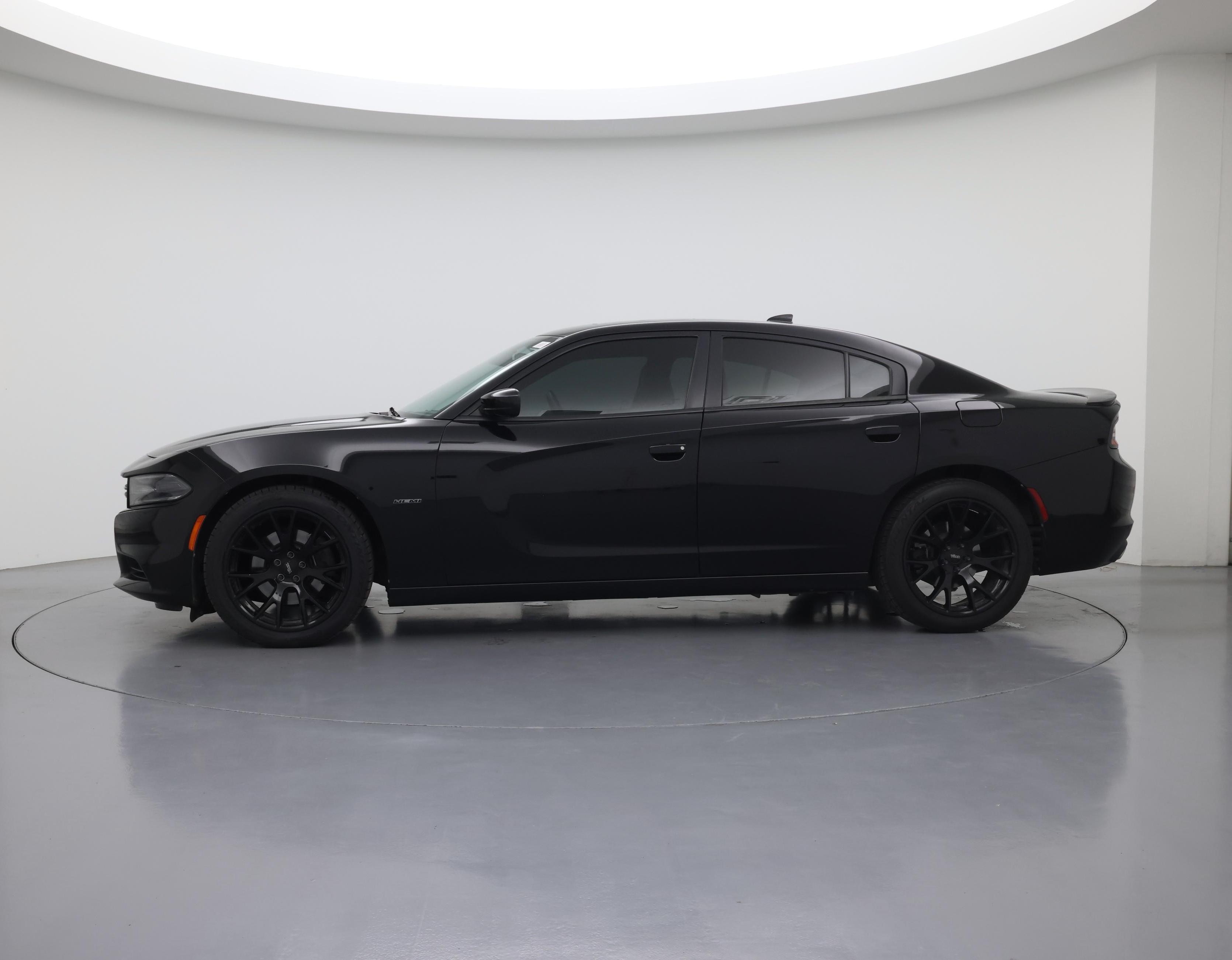 Thumbnail: 2017 Dodge Charger - 3