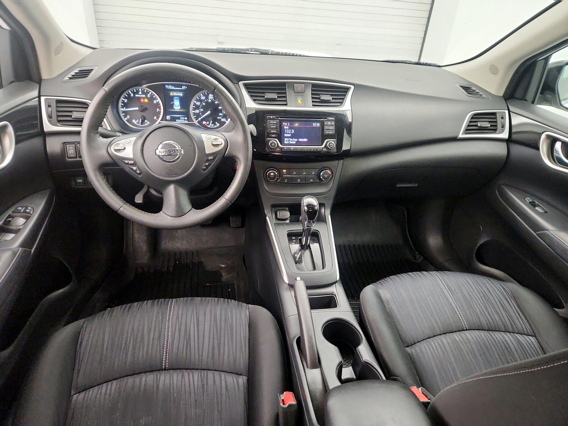 Thumbnail: 2017 Nissan Sentra - 9