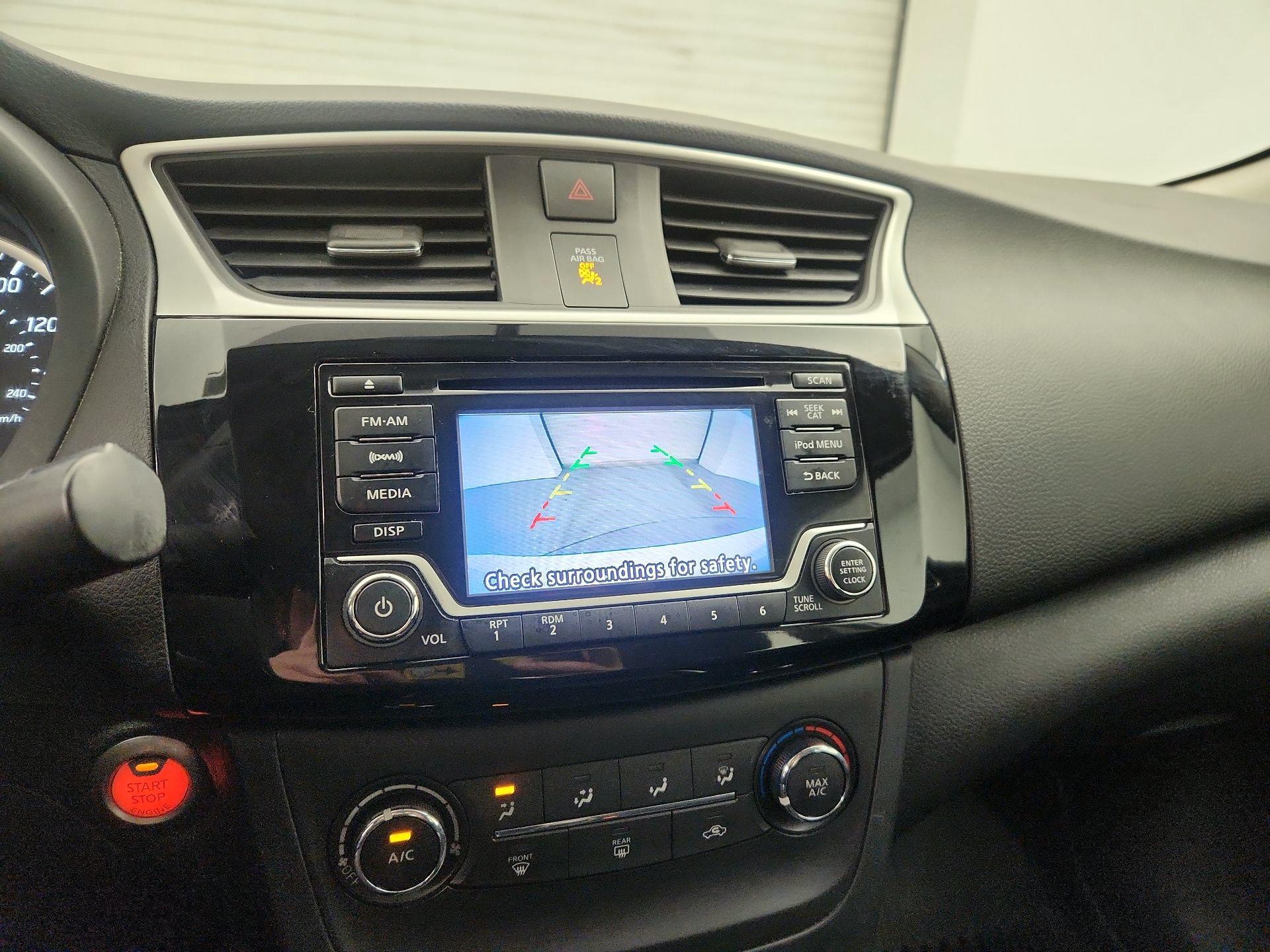 Thumbnail: 2017 Nissan Sentra - 14