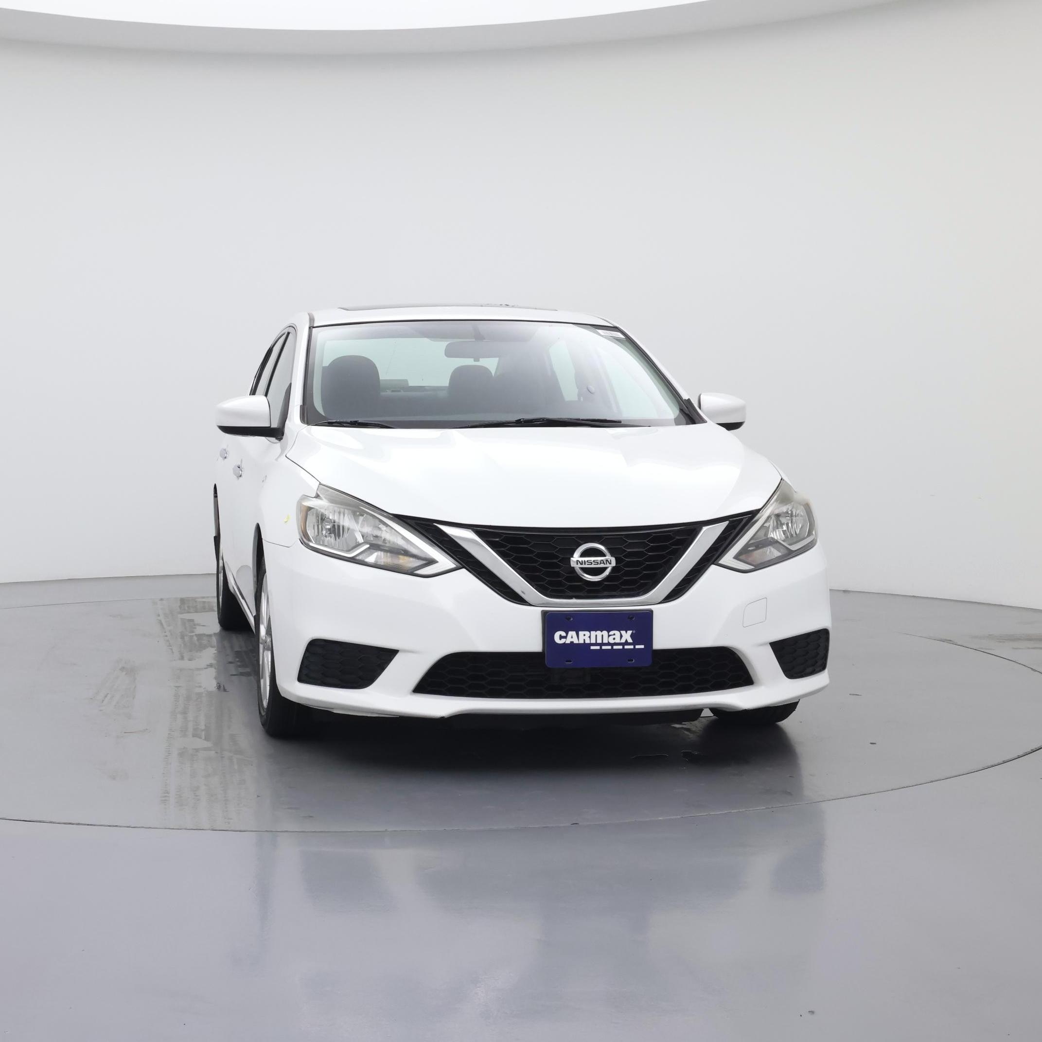 Thumbnail: 2017 Nissan Sentra - 5