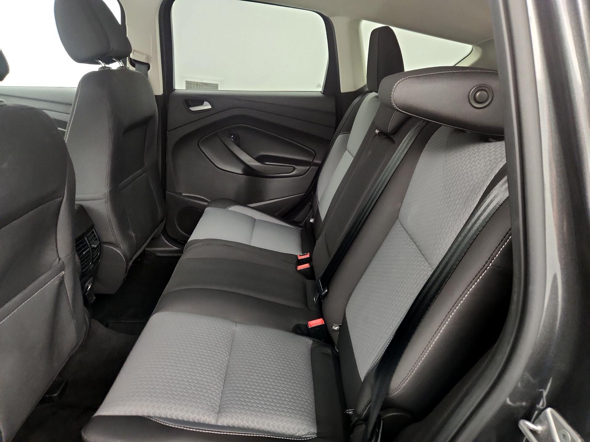 Thumbnail: 2017 Ford Escape - 19