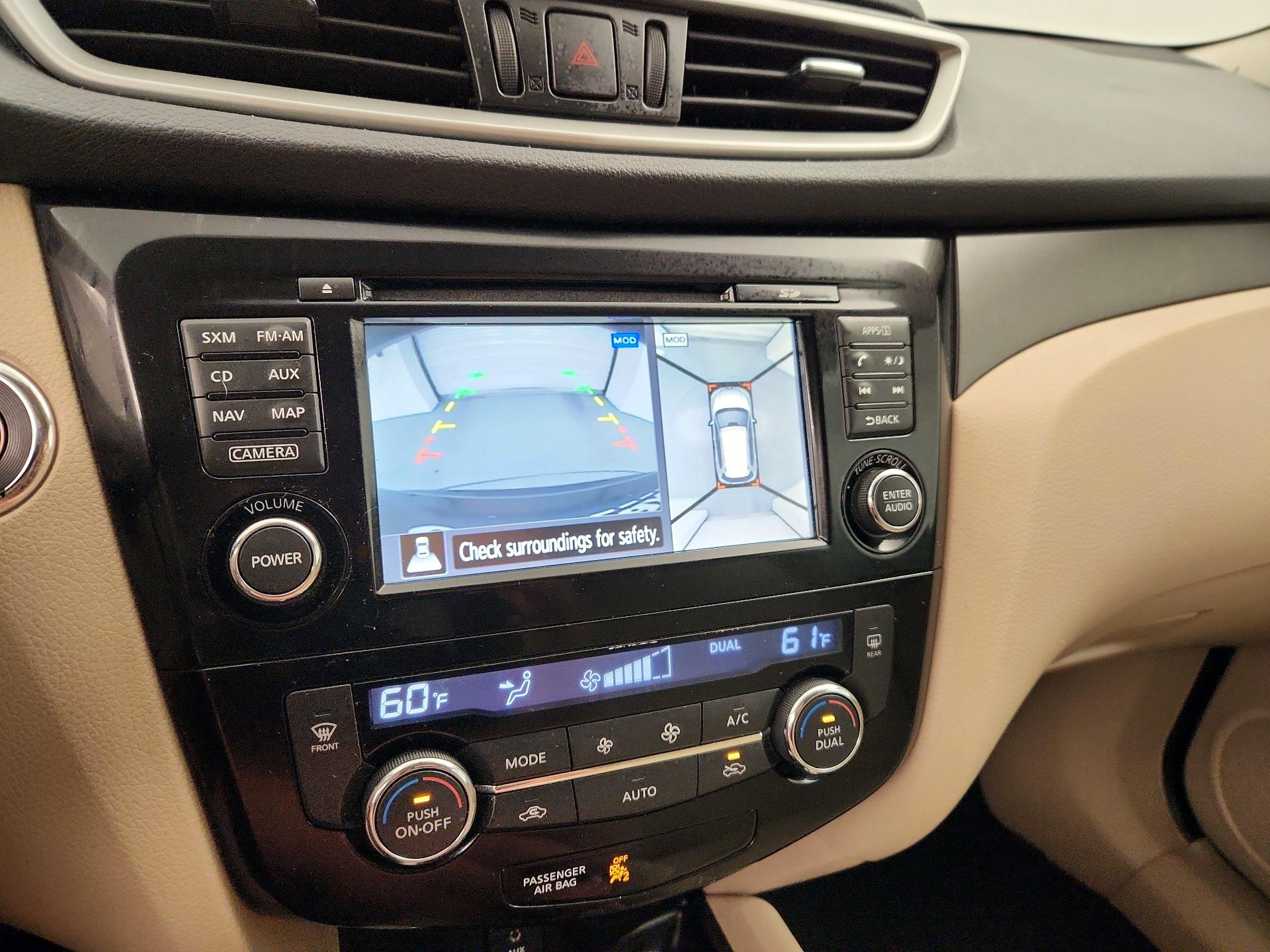 Thumbnail: 2015 Nissan Rogue - 14