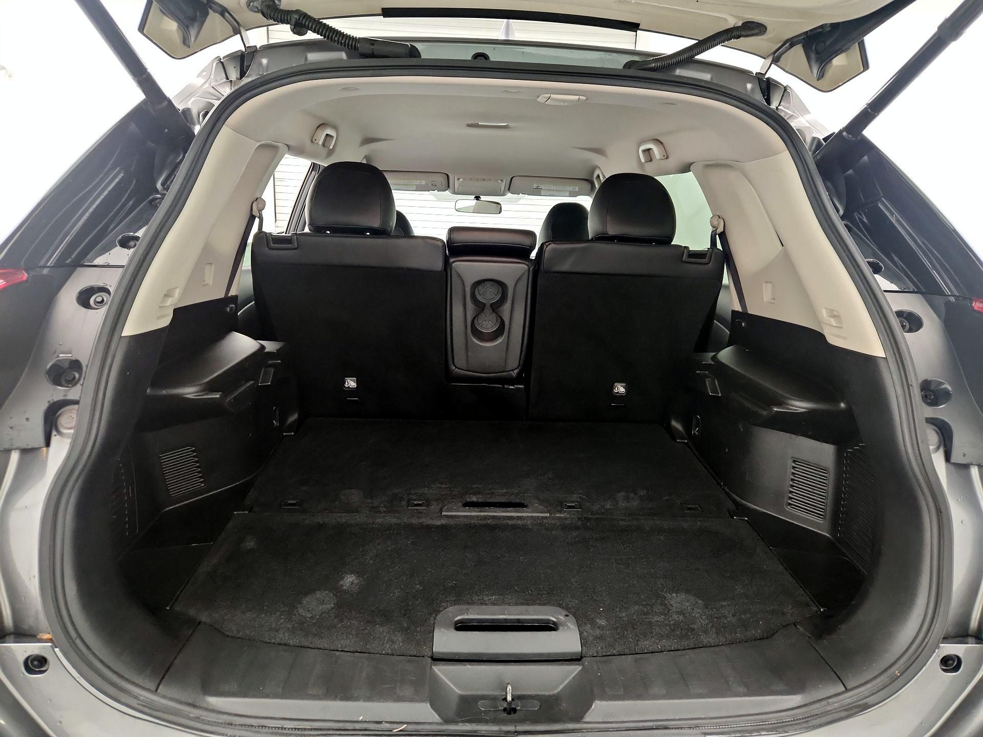Thumbnail: 2018 Nissan Rogue - 20