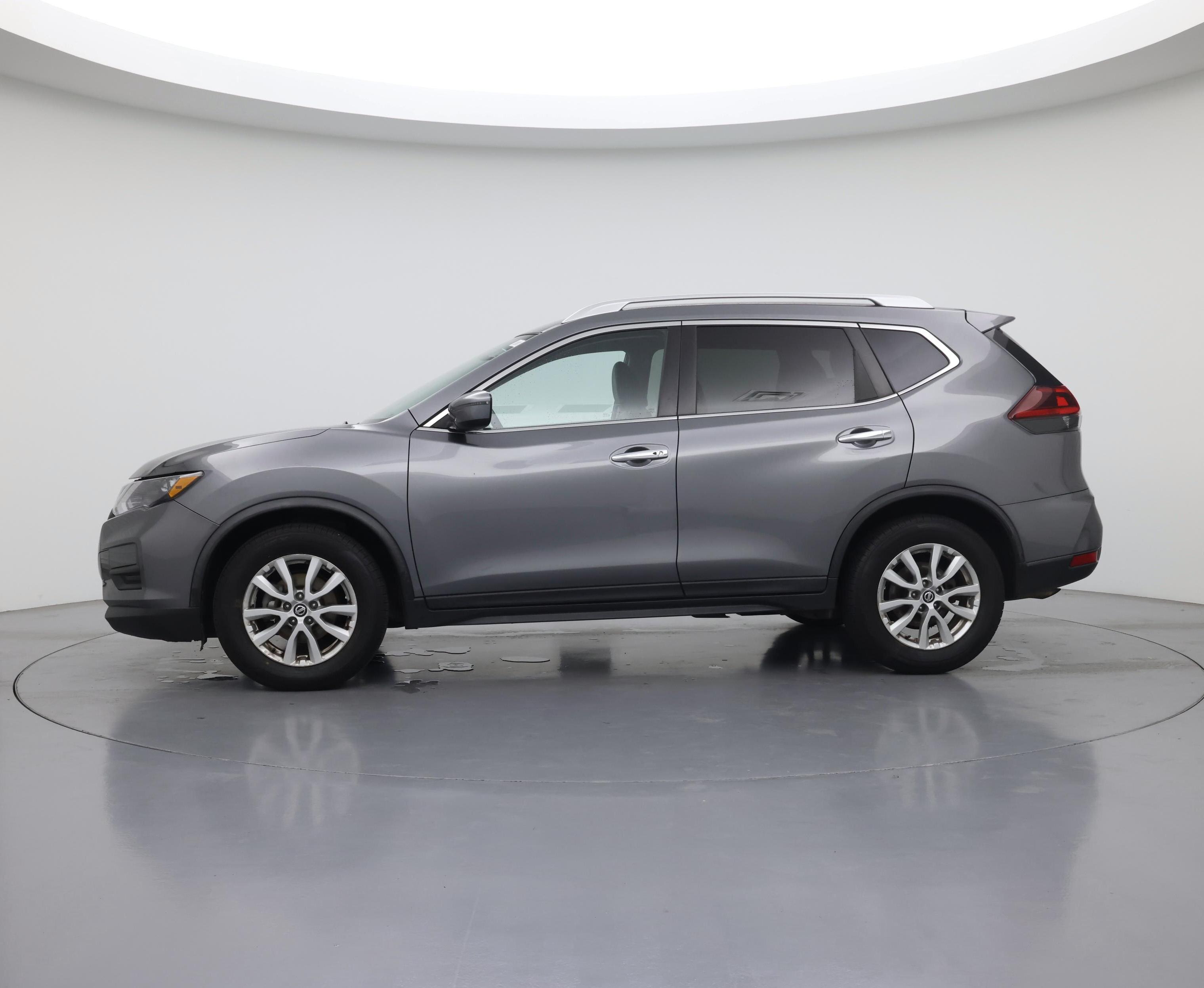 Thumbnail: 2018 Nissan Rogue - 3