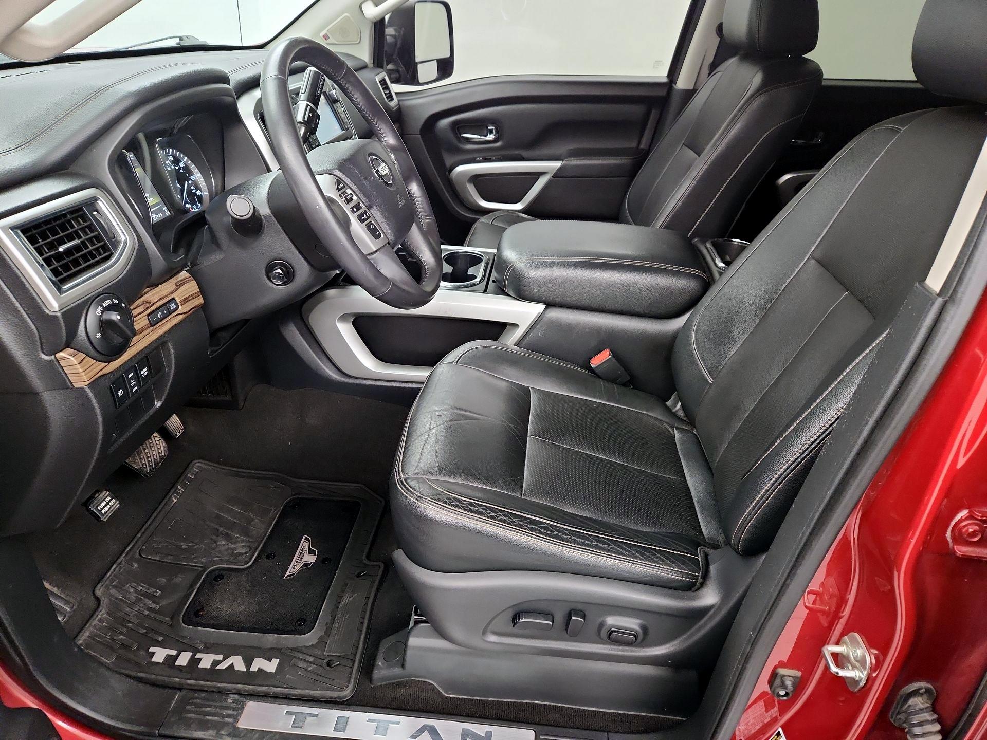 Thumbnail: 2018 Nissan Titan - 11