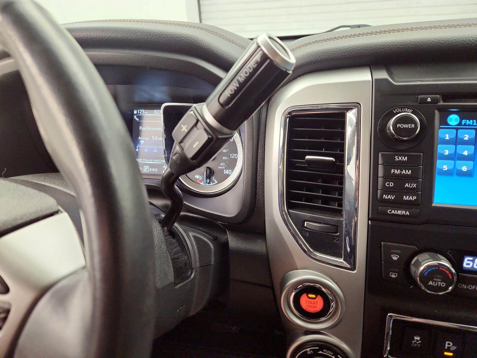 Thumbnail: 2018 Nissan Titan - 17