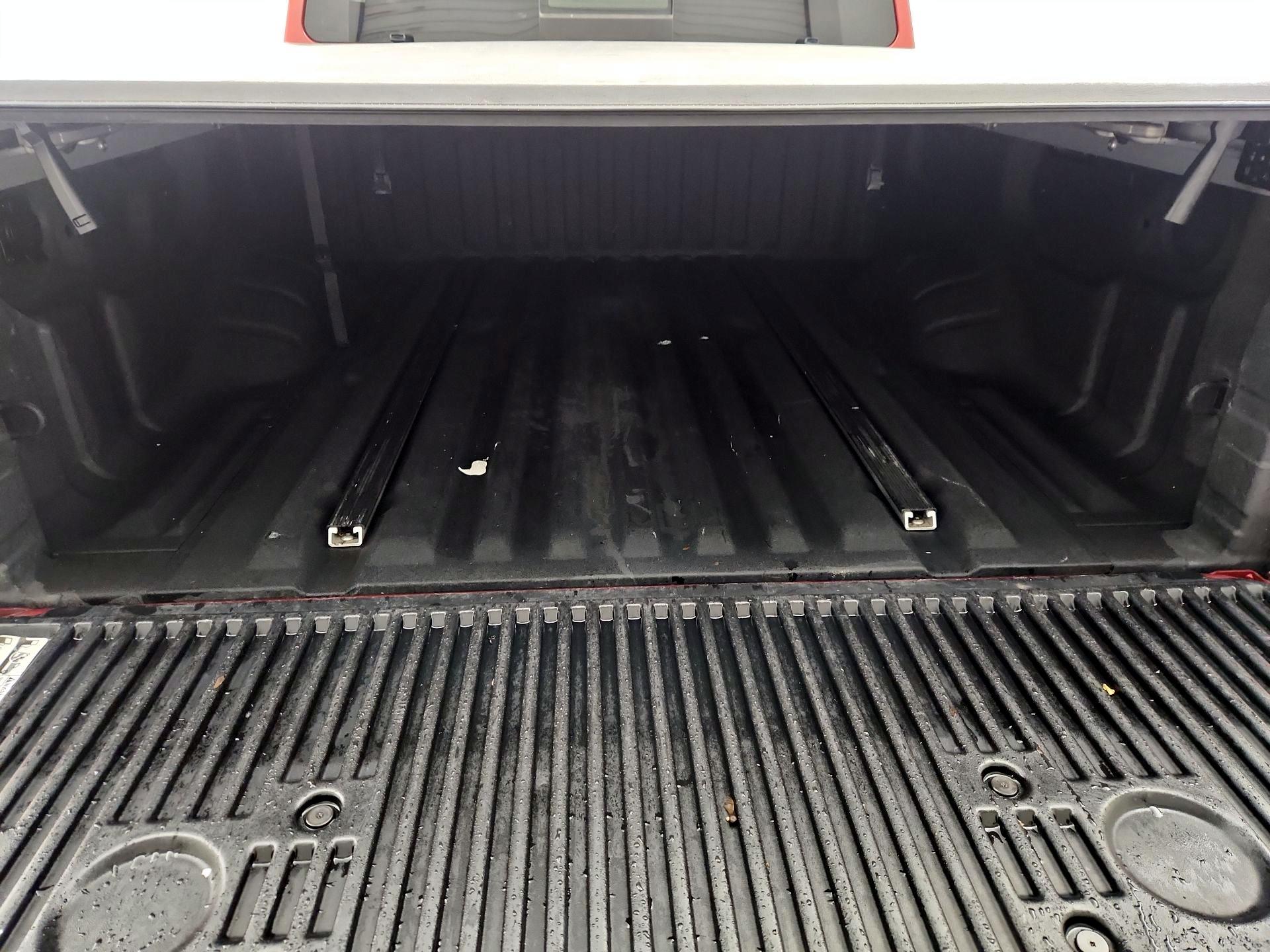 Thumbnail: 2018 Nissan Titan - 20
