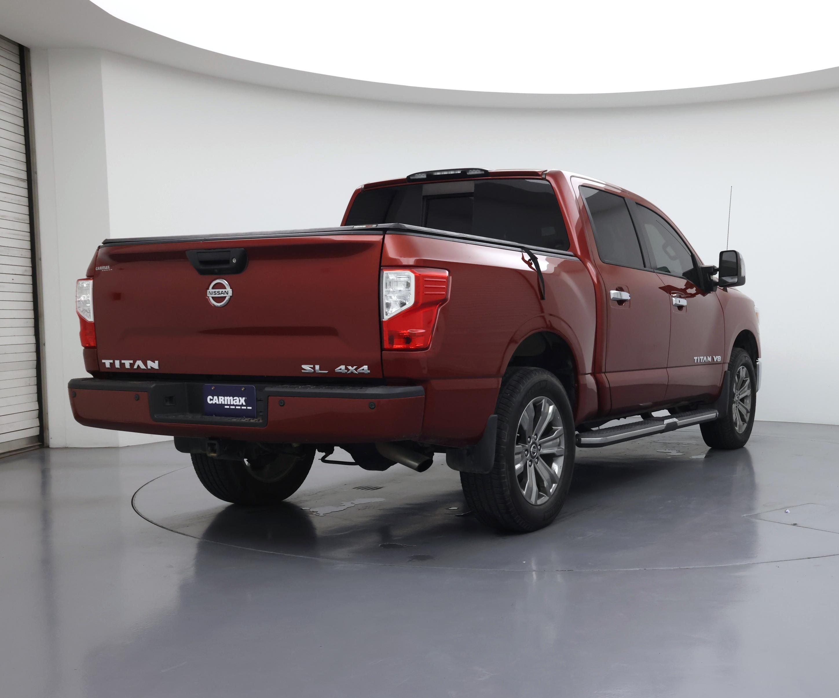 Thumbnail: 2018 Nissan Titan - 8