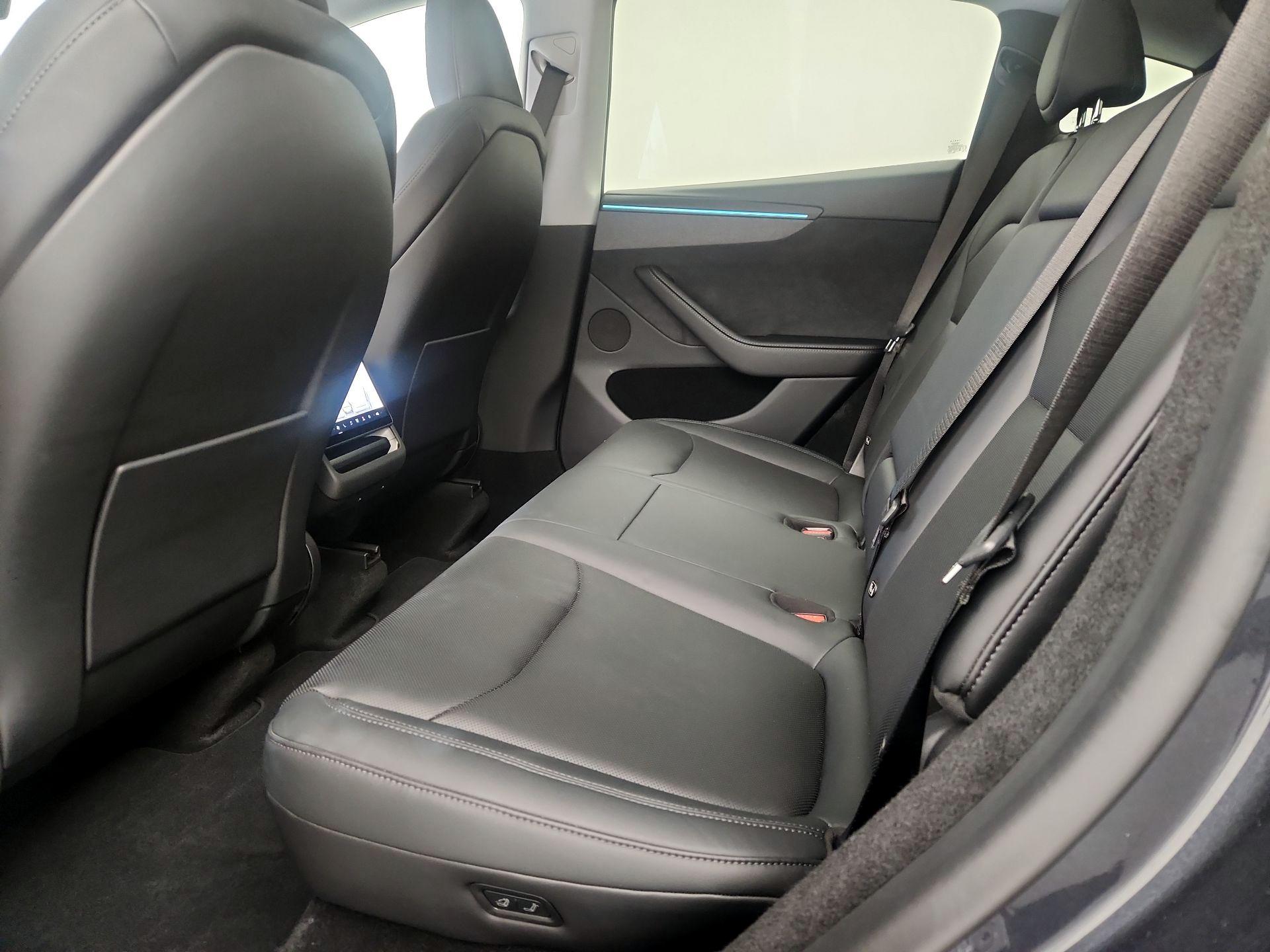 Thumbnail: 2026 Tesla Model Y - 20