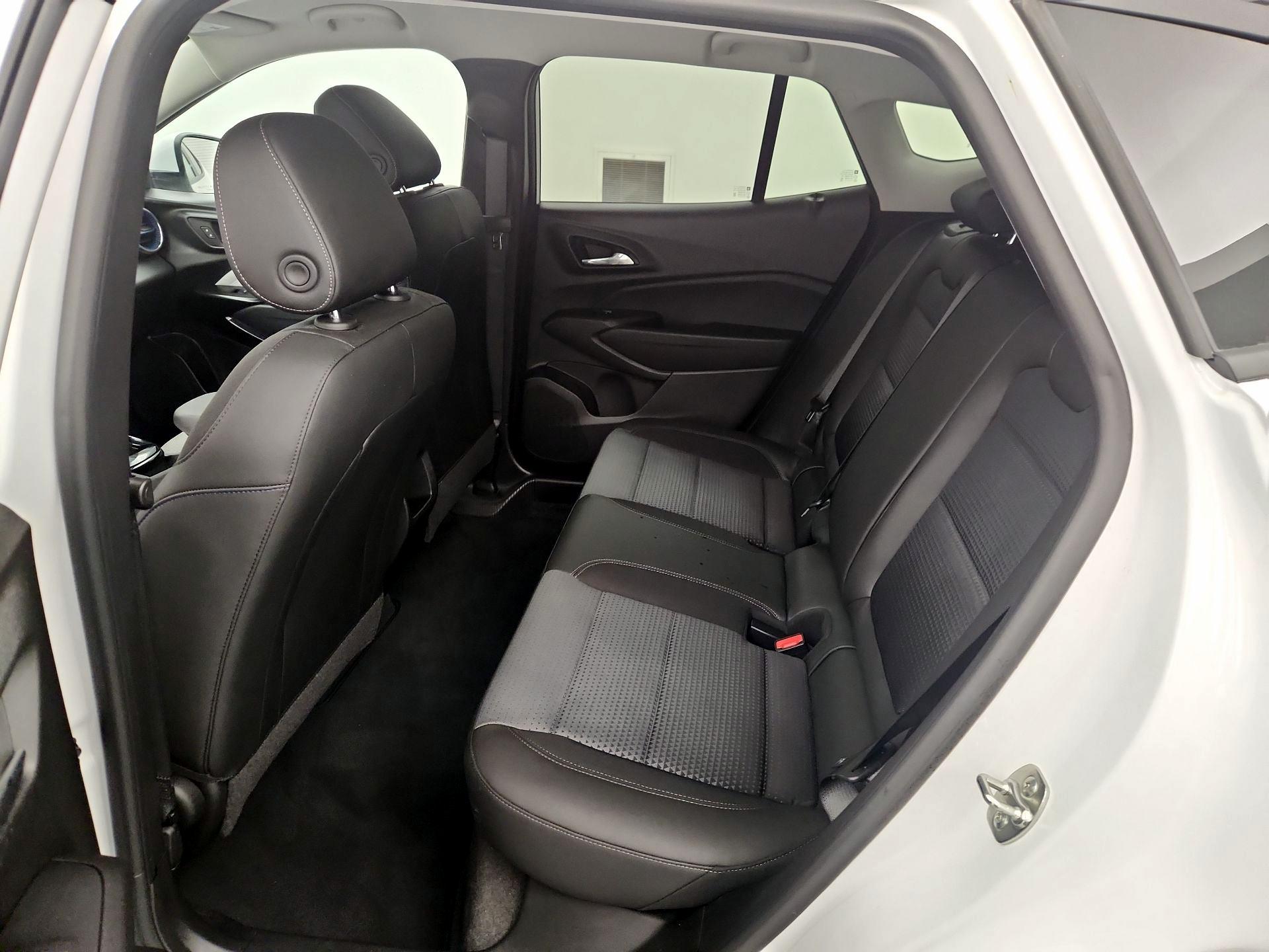Thumbnail: 2025 Chevrolet Trax - 19
