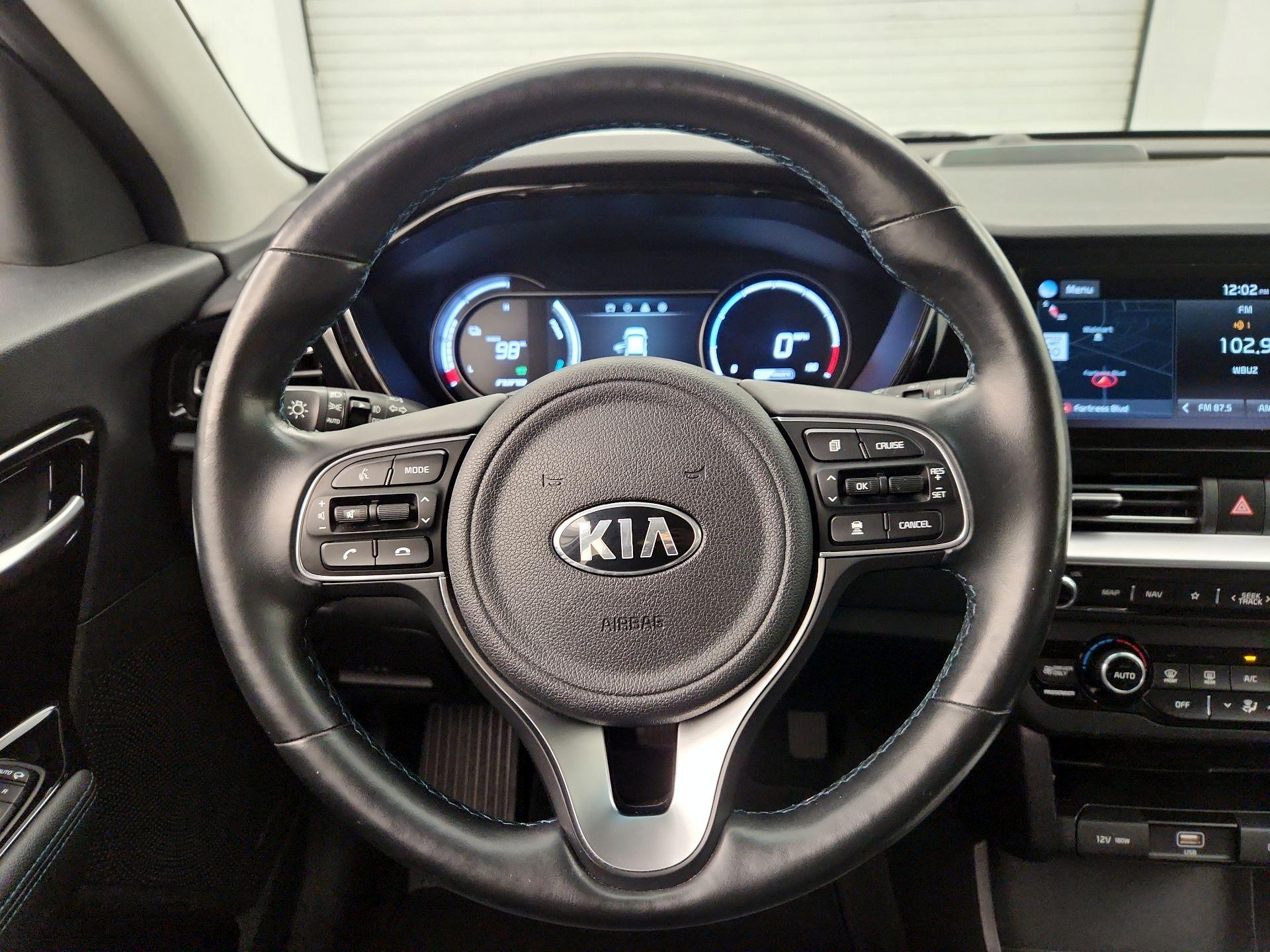 Thumbnail: 2020 Kia Niro - 10