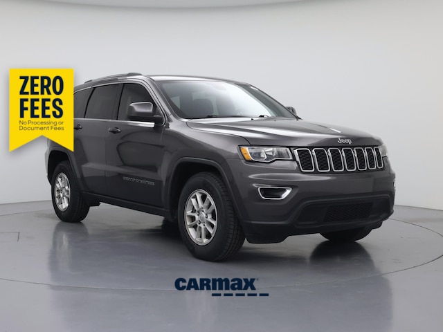 Gray 2018 Jeep Grand Cherokee Laredo SUV / Crossover 4X2 Automatic