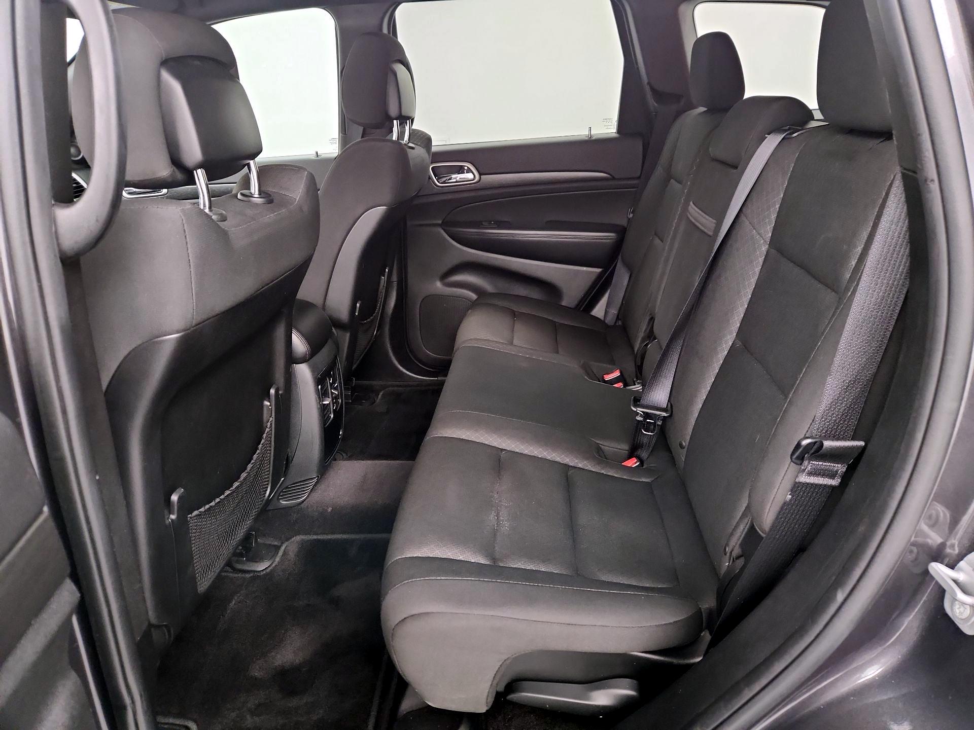 Thumbnail: 2018 Jeep Grand Cherokee - 19
