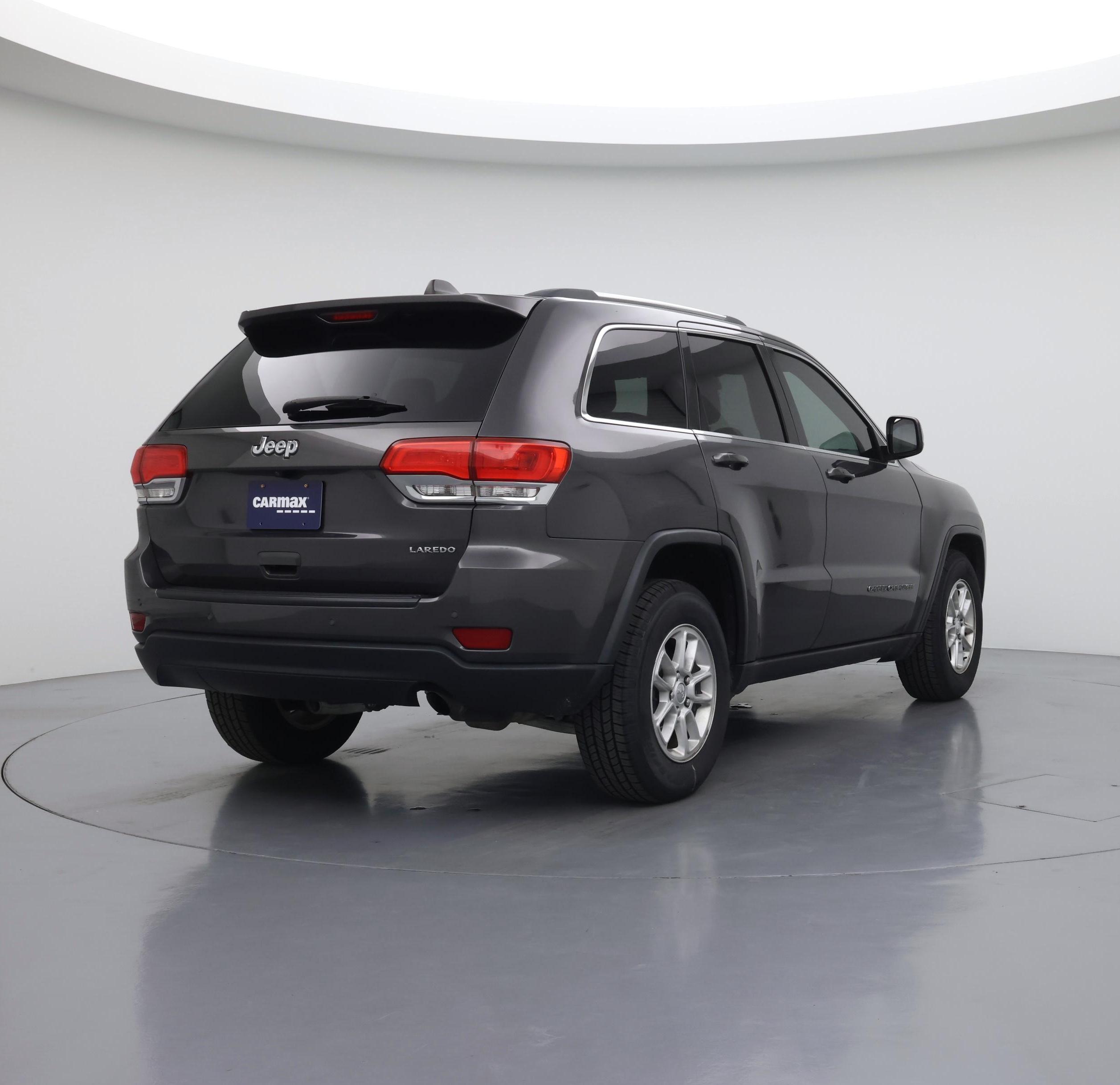 Thumbnail: 2018 Jeep Grand Cherokee - 8