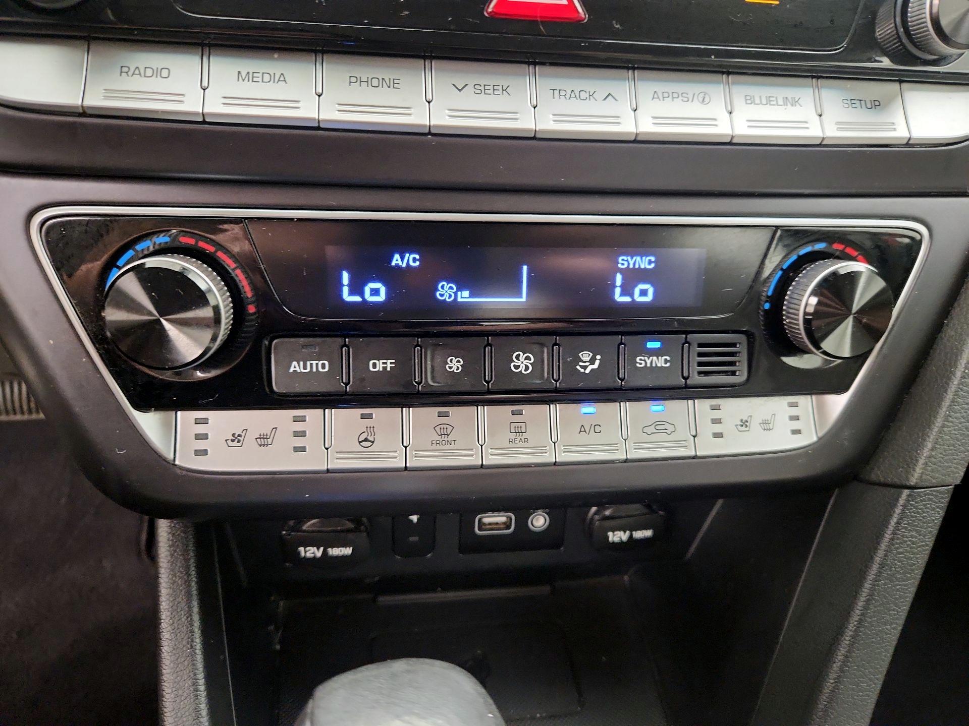 Thumbnail: 2019 Hyundai Sonata - 16