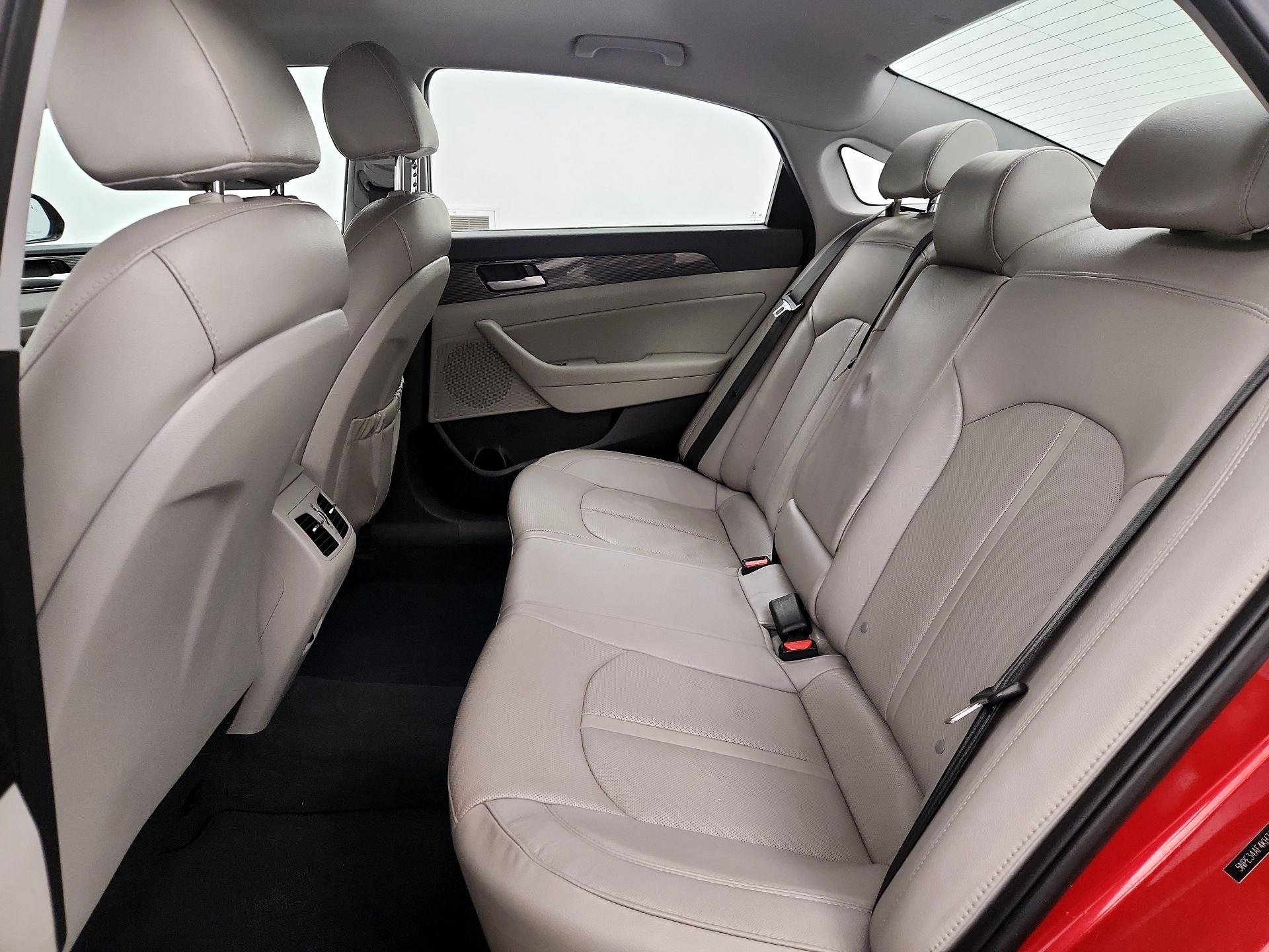 Thumbnail: 2019 Hyundai Sonata - 20