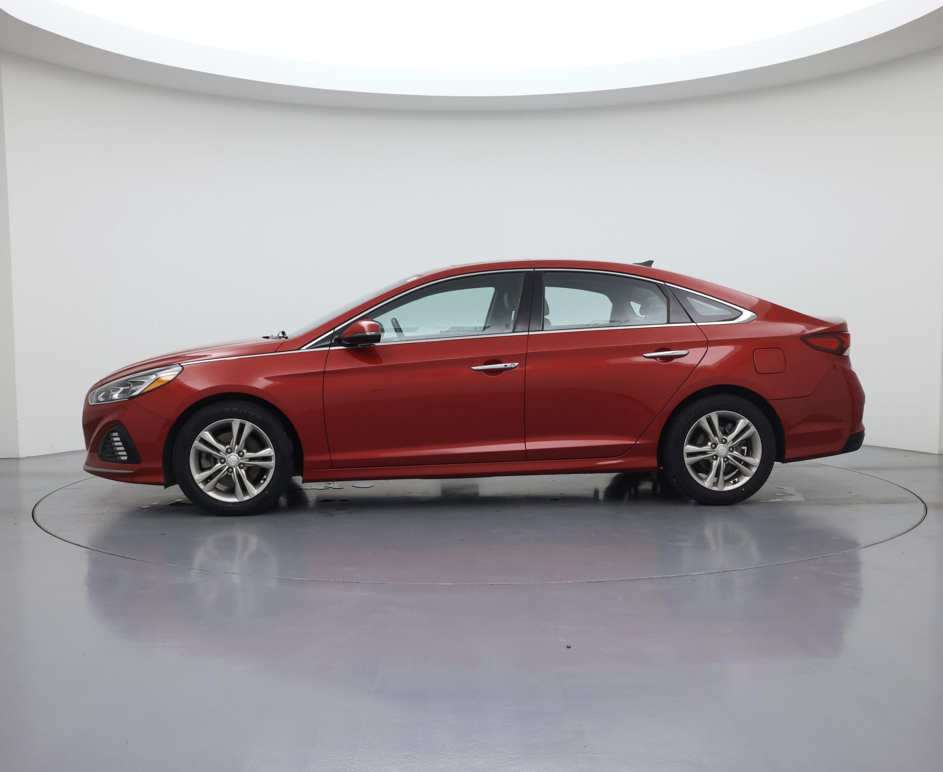 Thumbnail: 2019 Hyundai Sonata - 3
