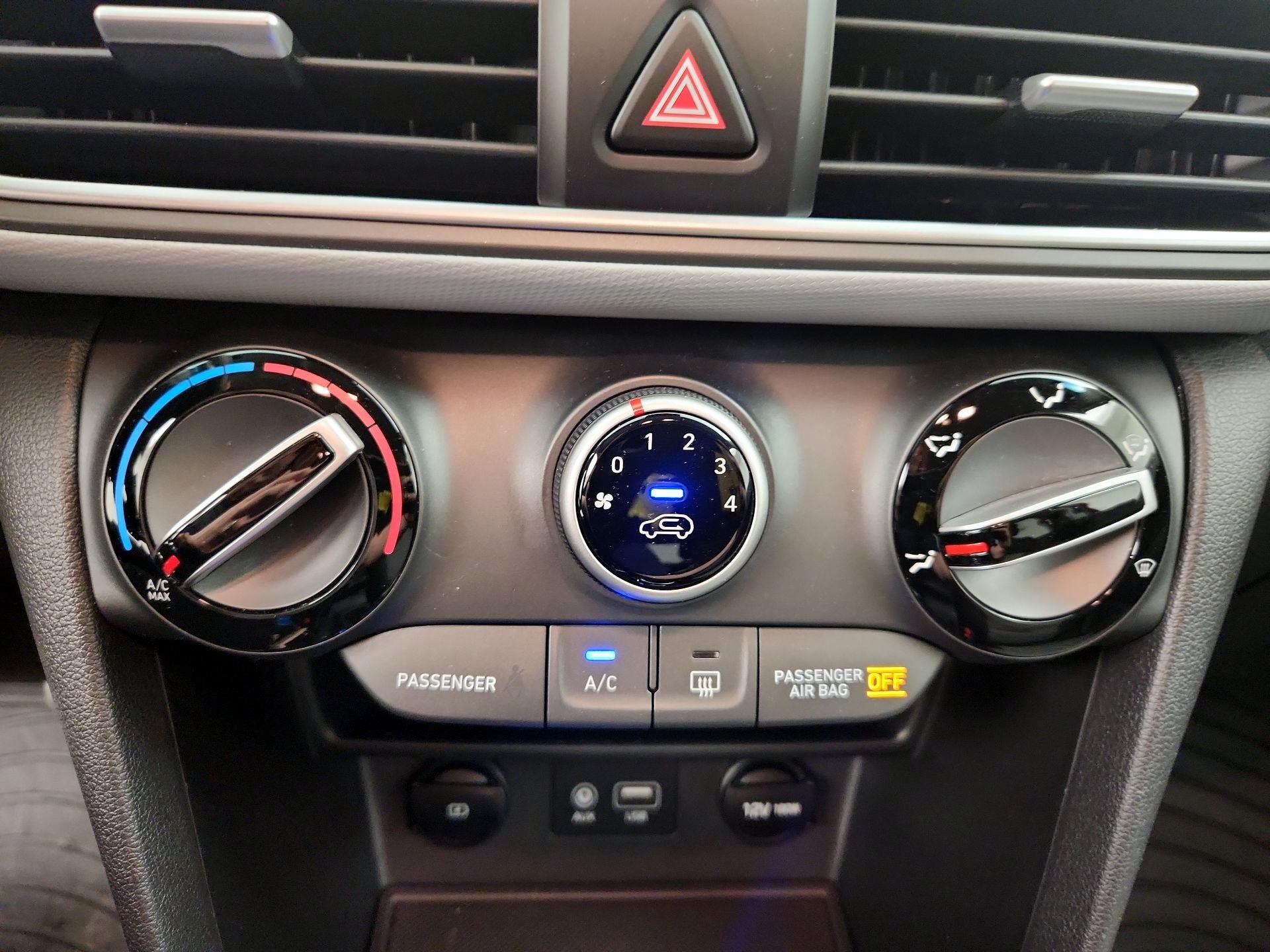 Thumbnail: 2020 Hyundai Kona - 16