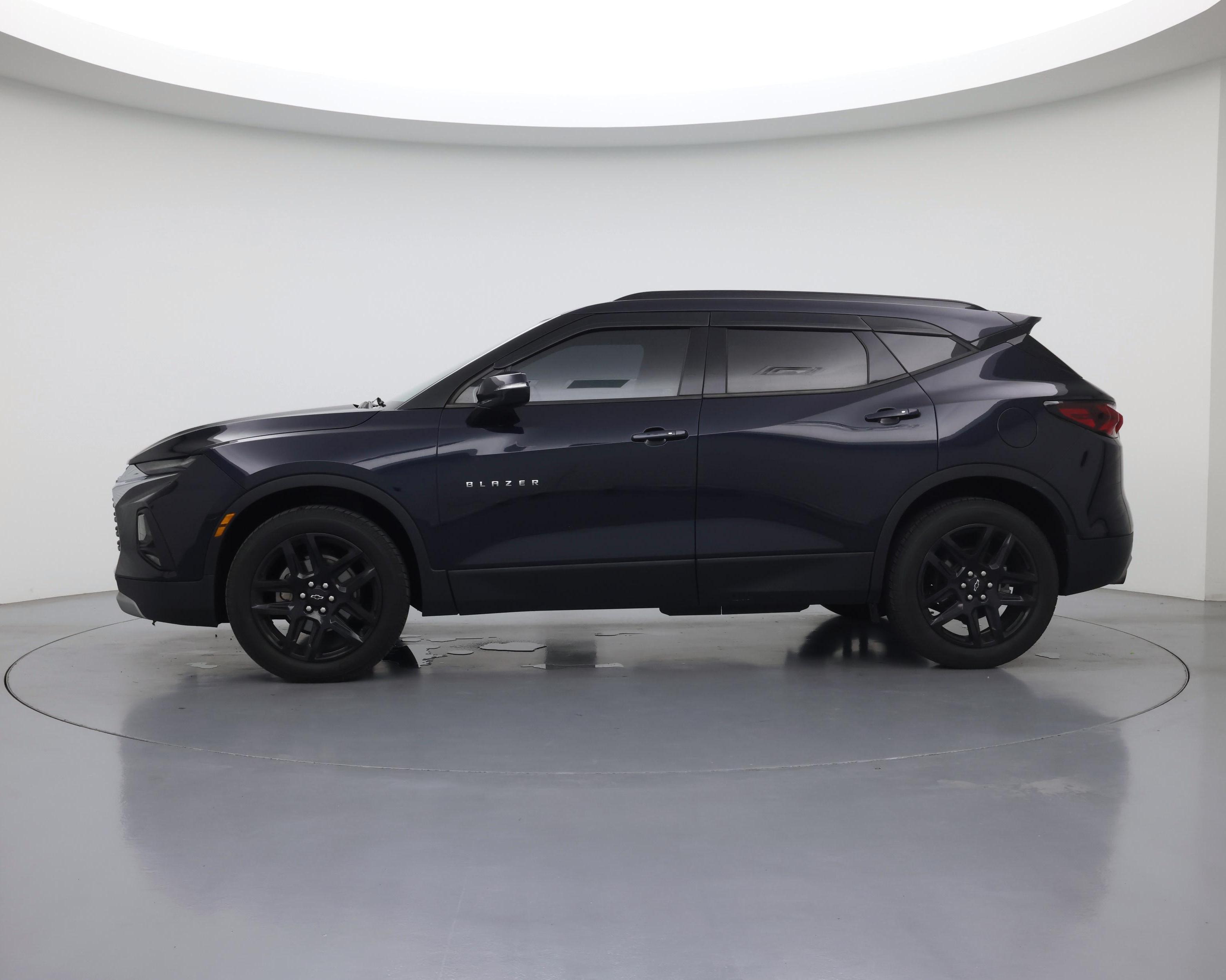 Thumbnail: 2020 Chevrolet Blazer - 3
