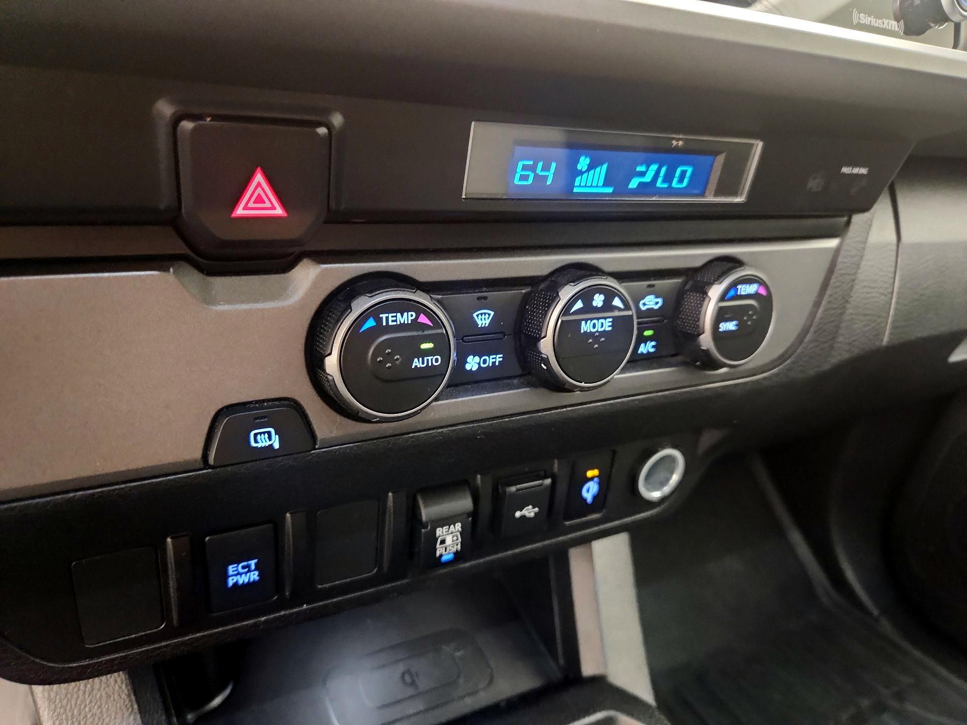 Thumbnail: 2021 Toyota Tacoma - 16