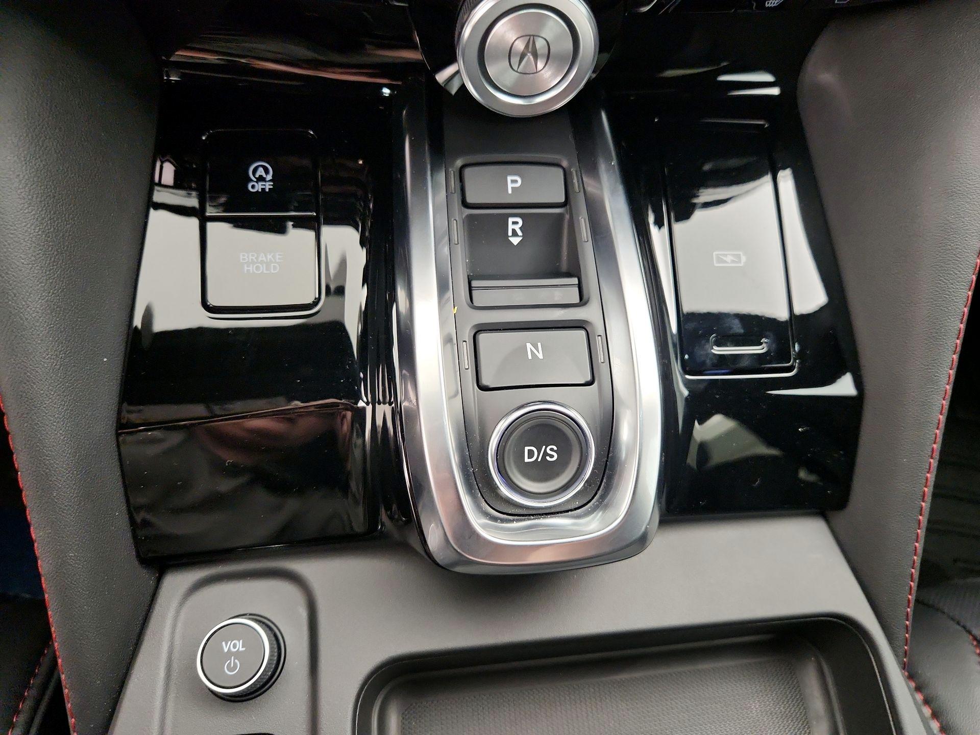 Thumbnail: 2025 Acura MDX - 18