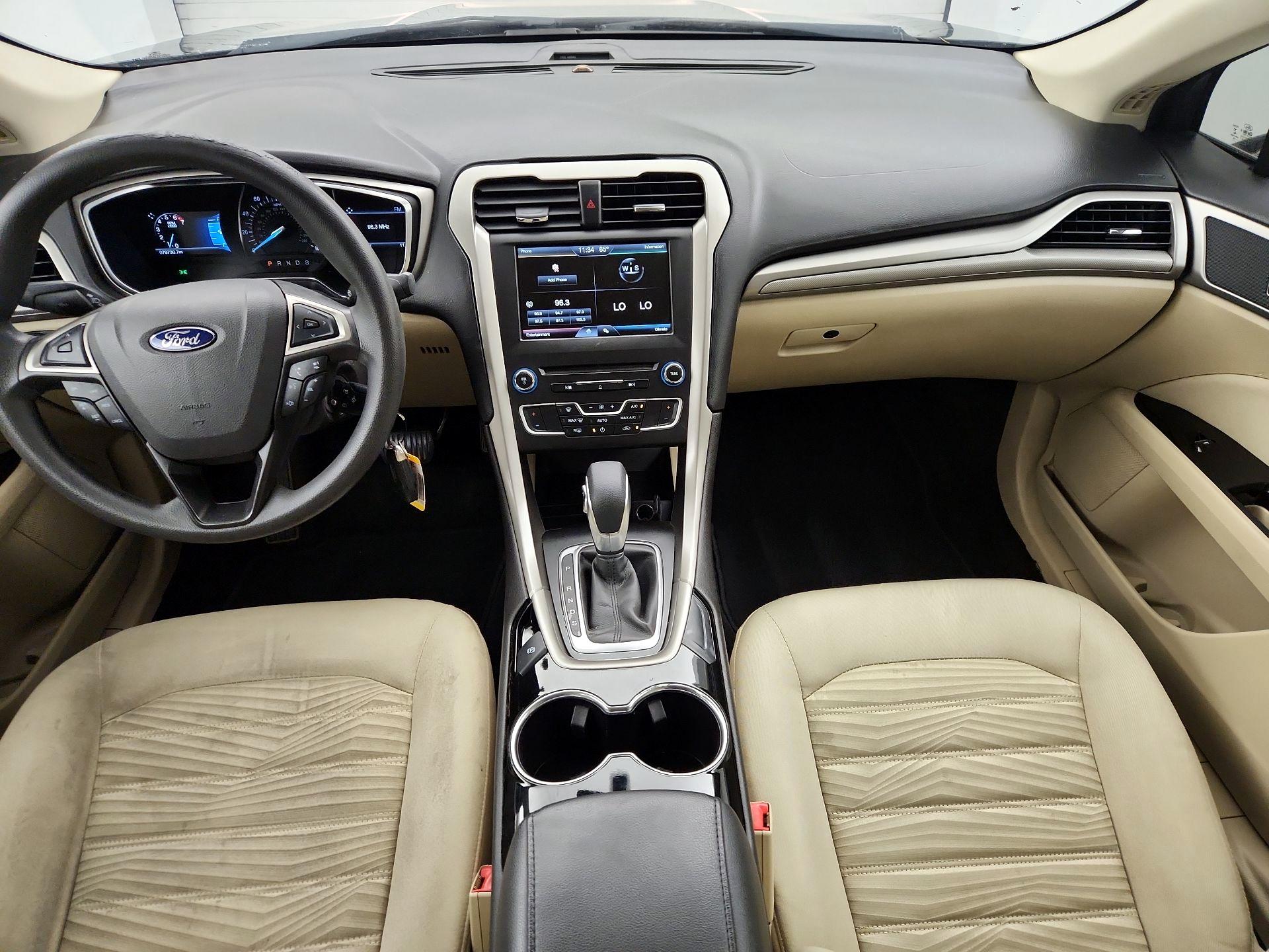 Thumbnail: 2016 Ford Fusion - 9