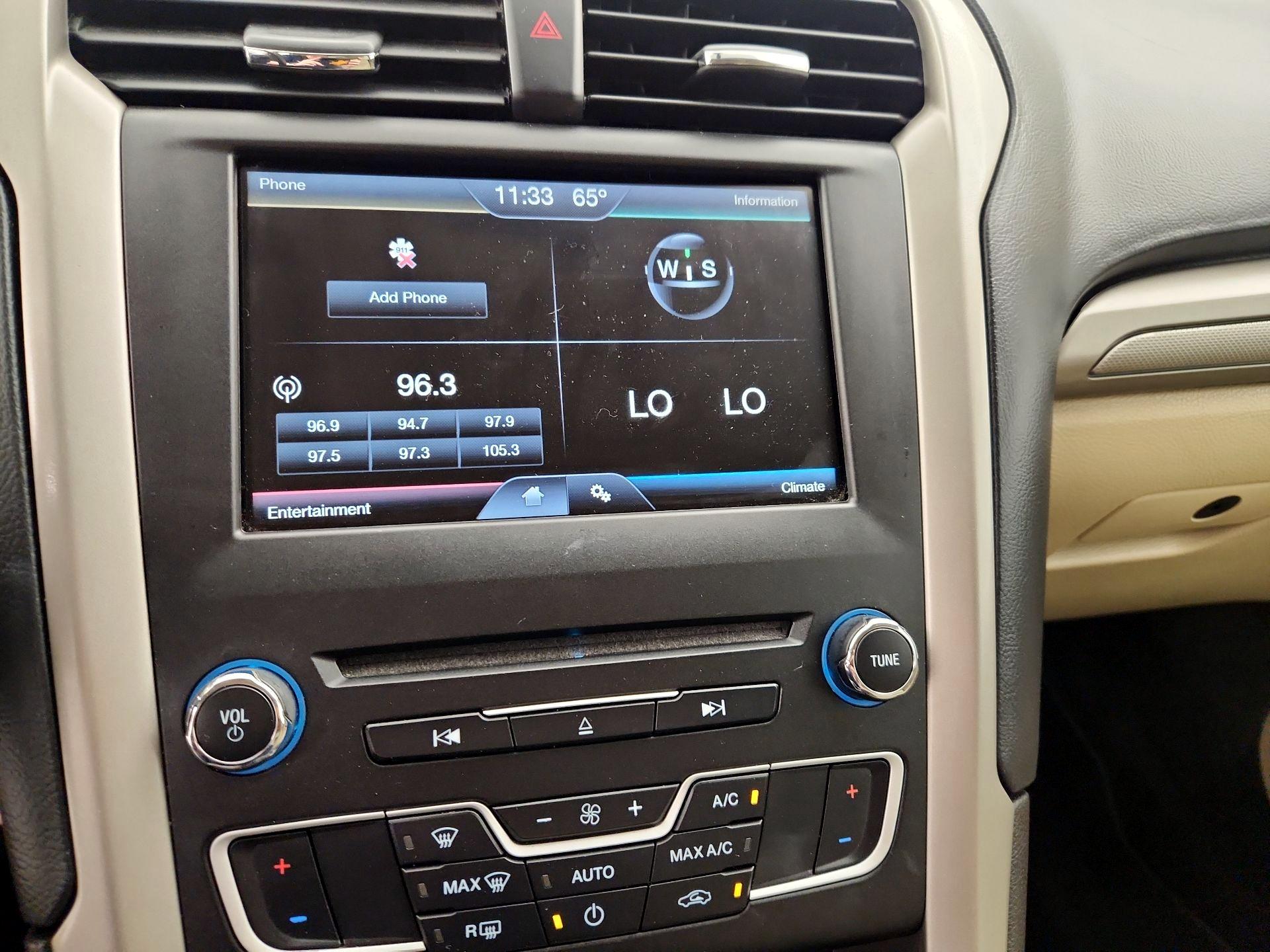 Thumbnail: 2016 Ford Fusion - 15