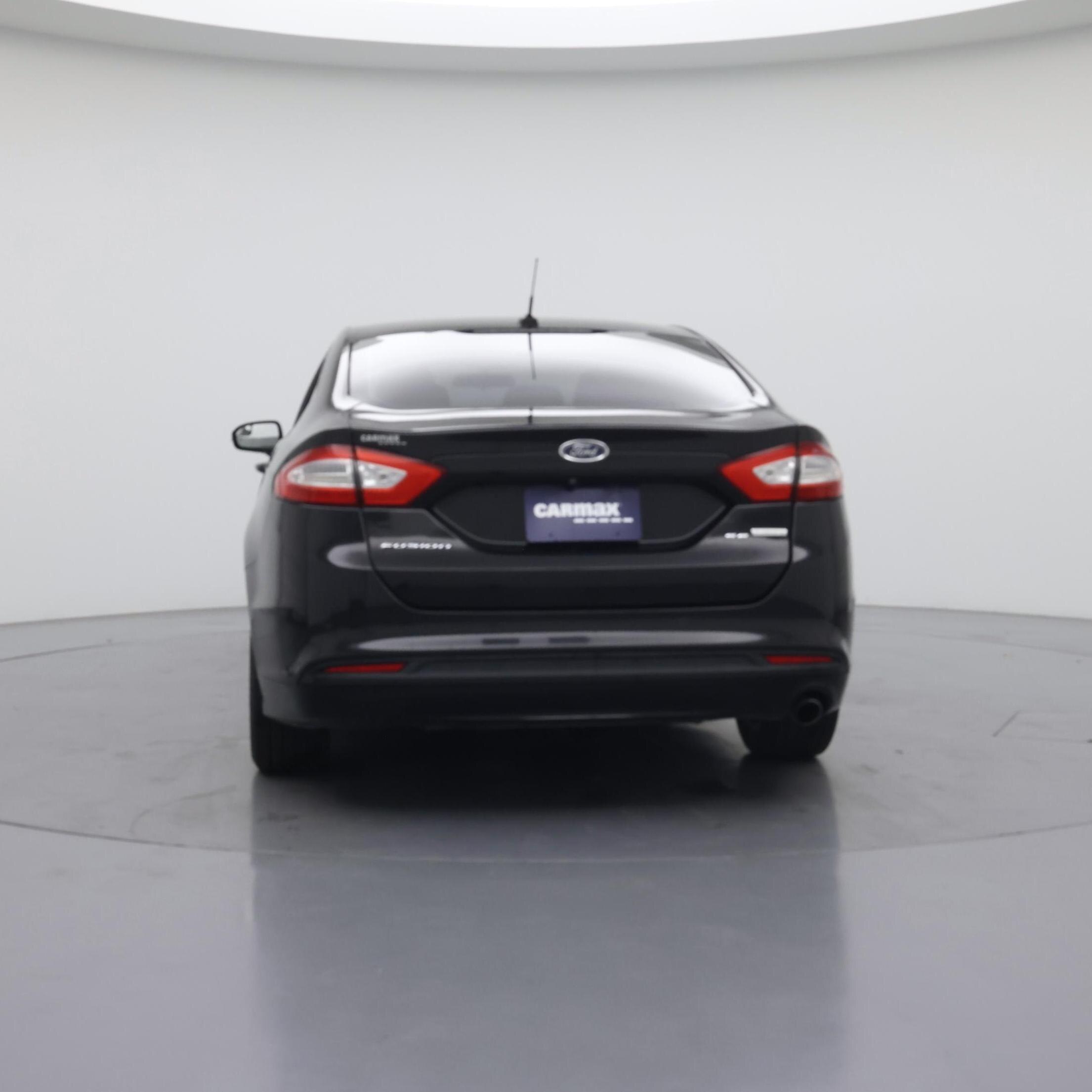 Thumbnail: 2016 Ford Fusion - 6