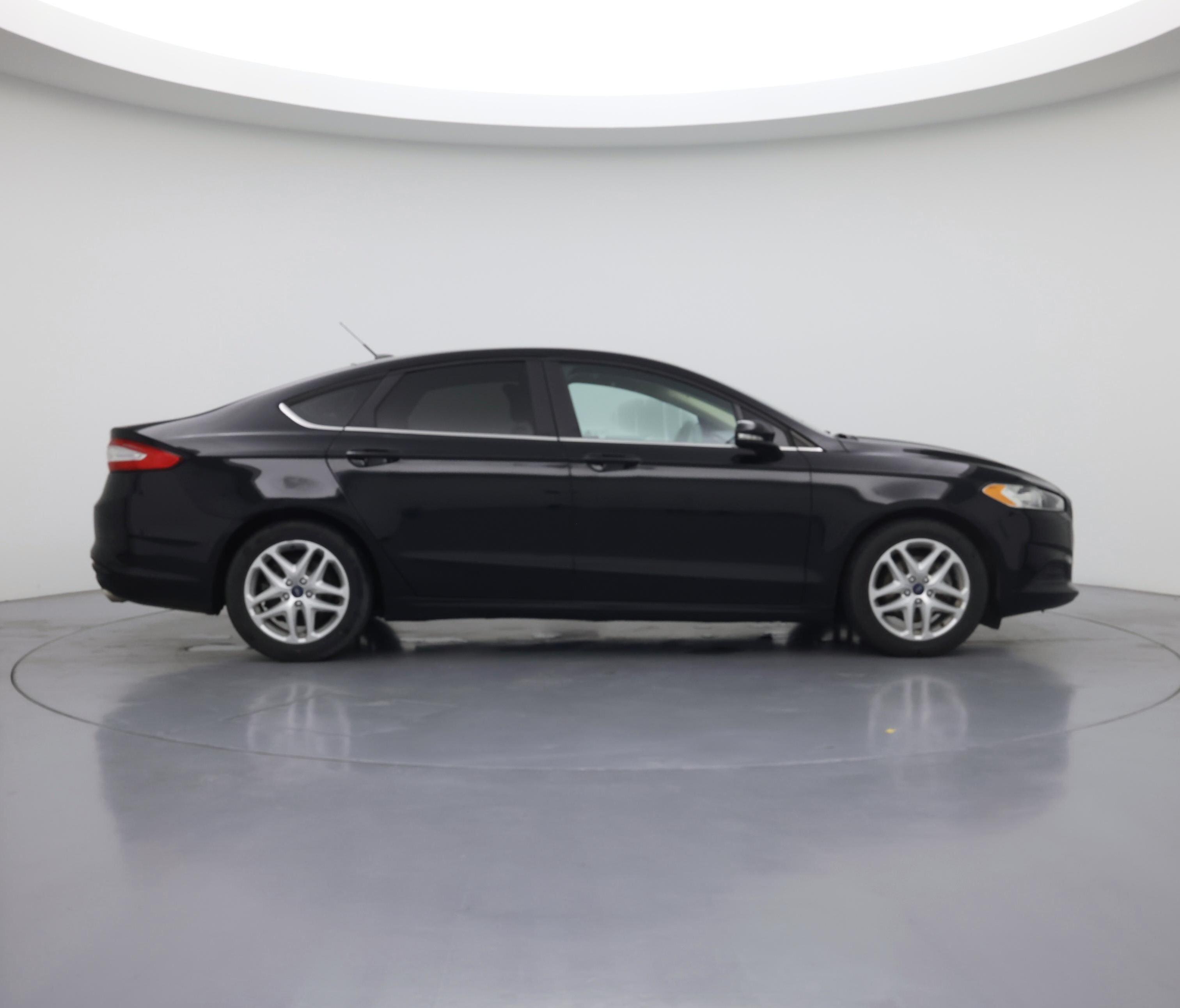Thumbnail: 2016 Ford Fusion - 7