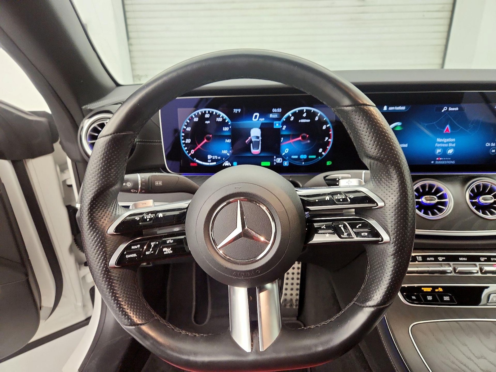 2022 Mercedes-Benz E-Class E450 - Photo 11
