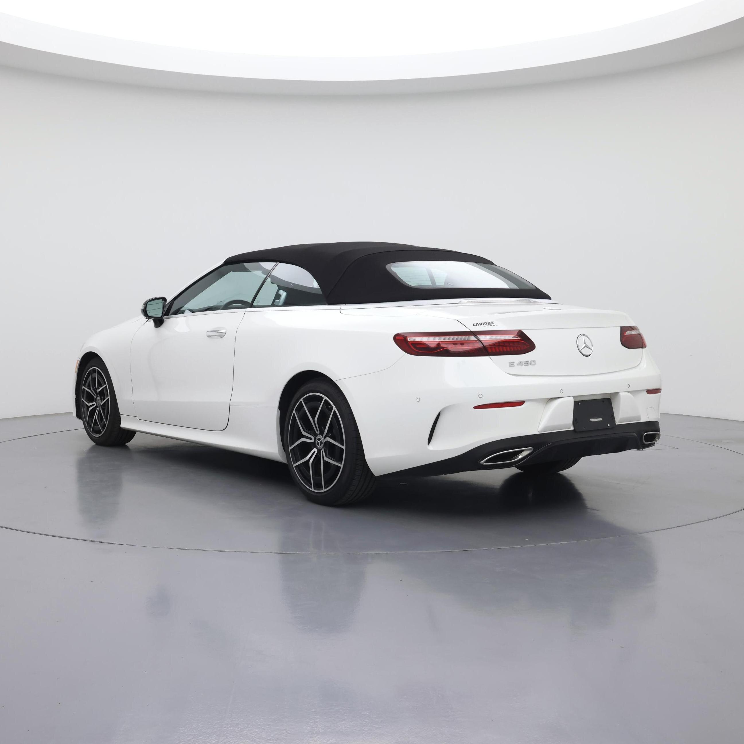 Thumbnail: 2022 Mercedes-Benz E-Class - 2
