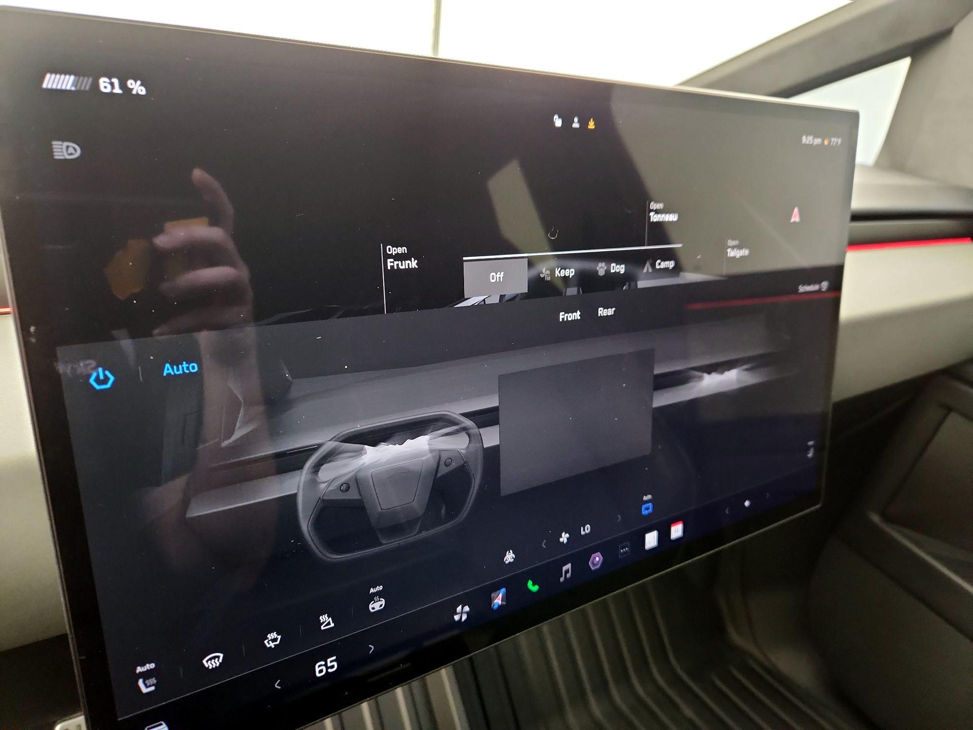 Thumbnail: 2025 Tesla Cybertruck - 16