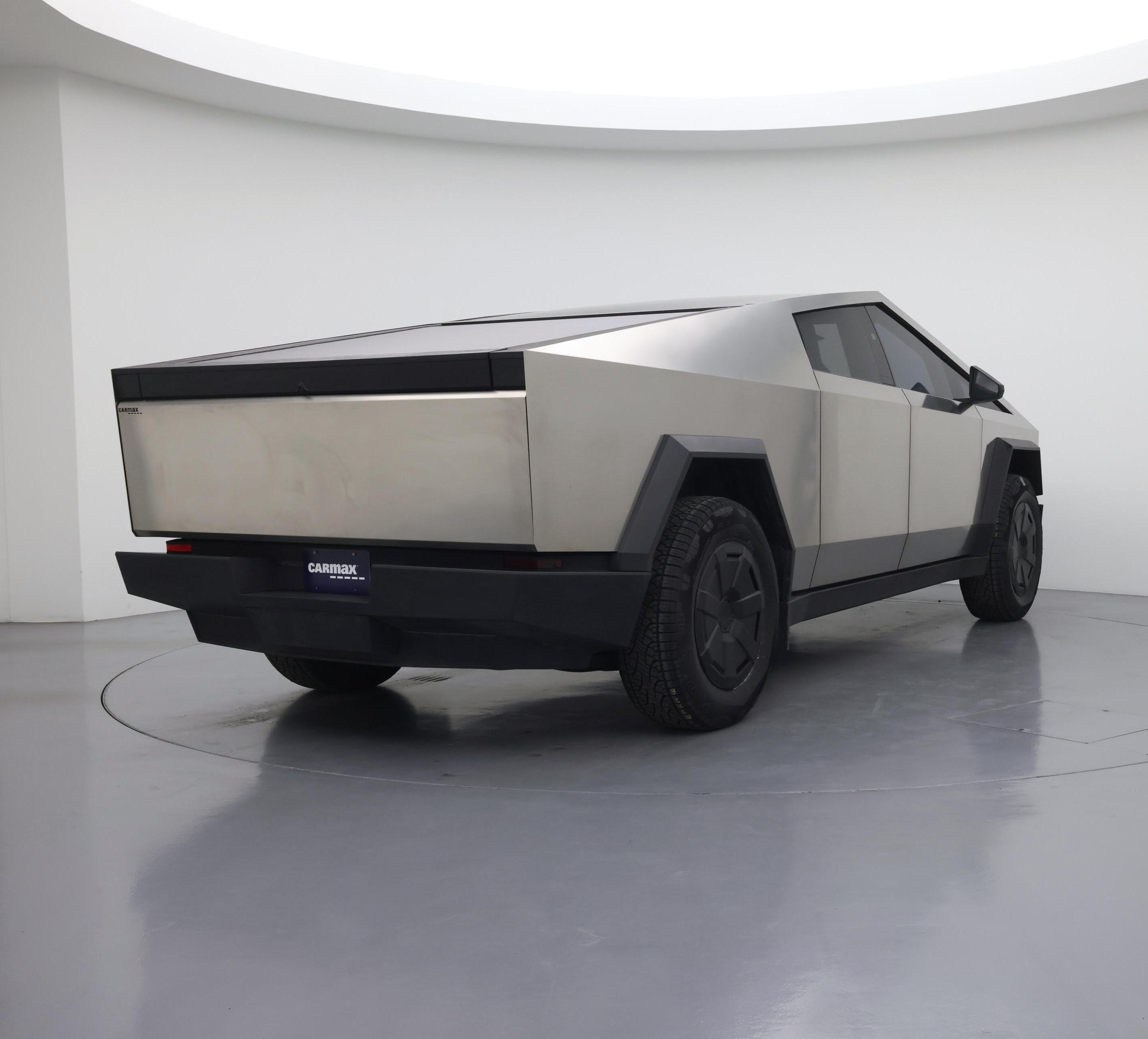Thumbnail: 2025 Tesla Cybertruck - 8