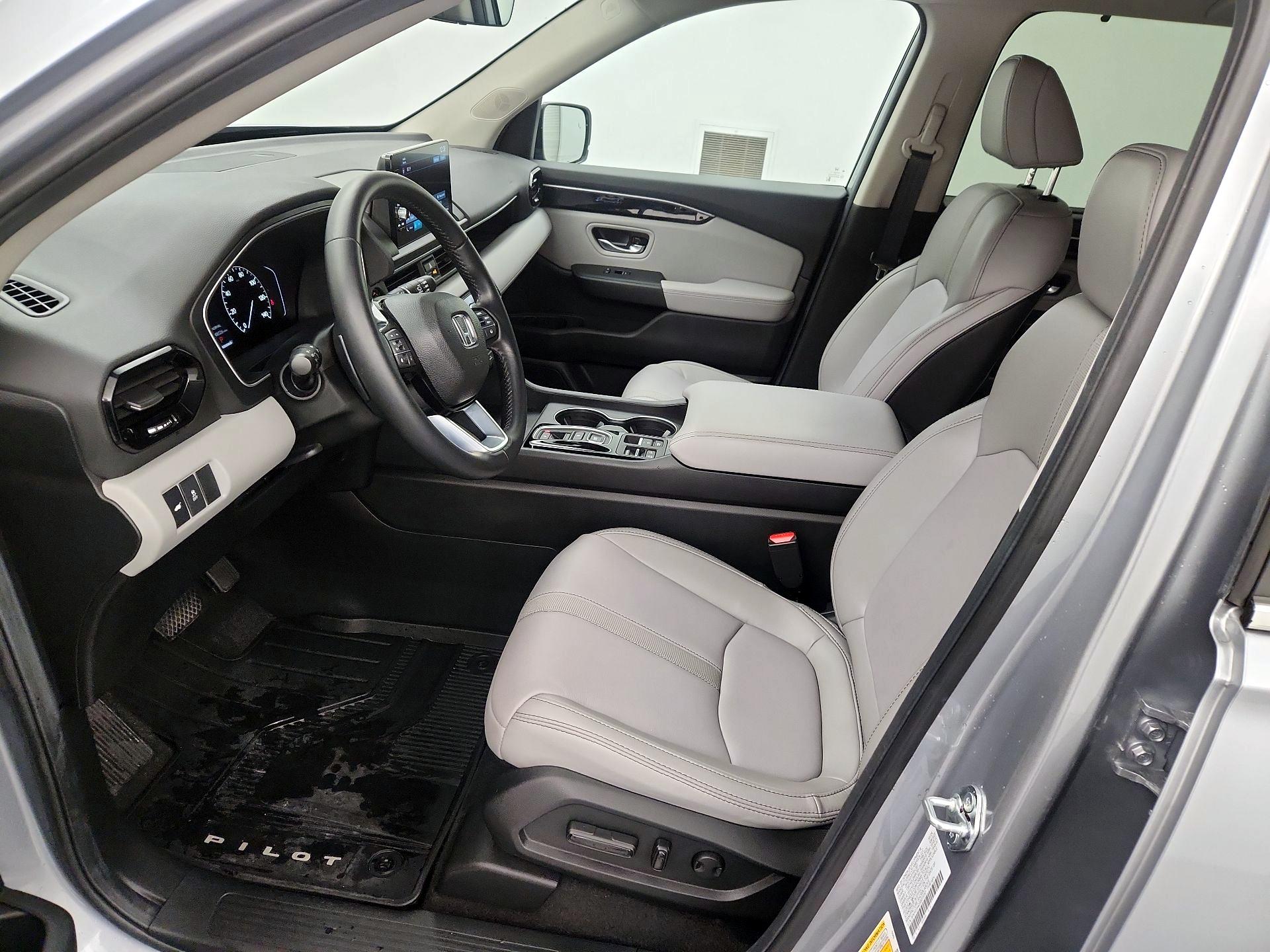 Thumbnail: 2025 Honda Pilot - 11
