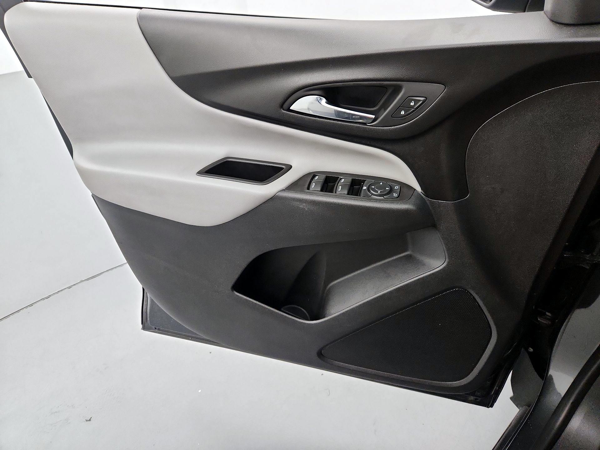 Thumbnail: 2020 Chevrolet Equinox - 12