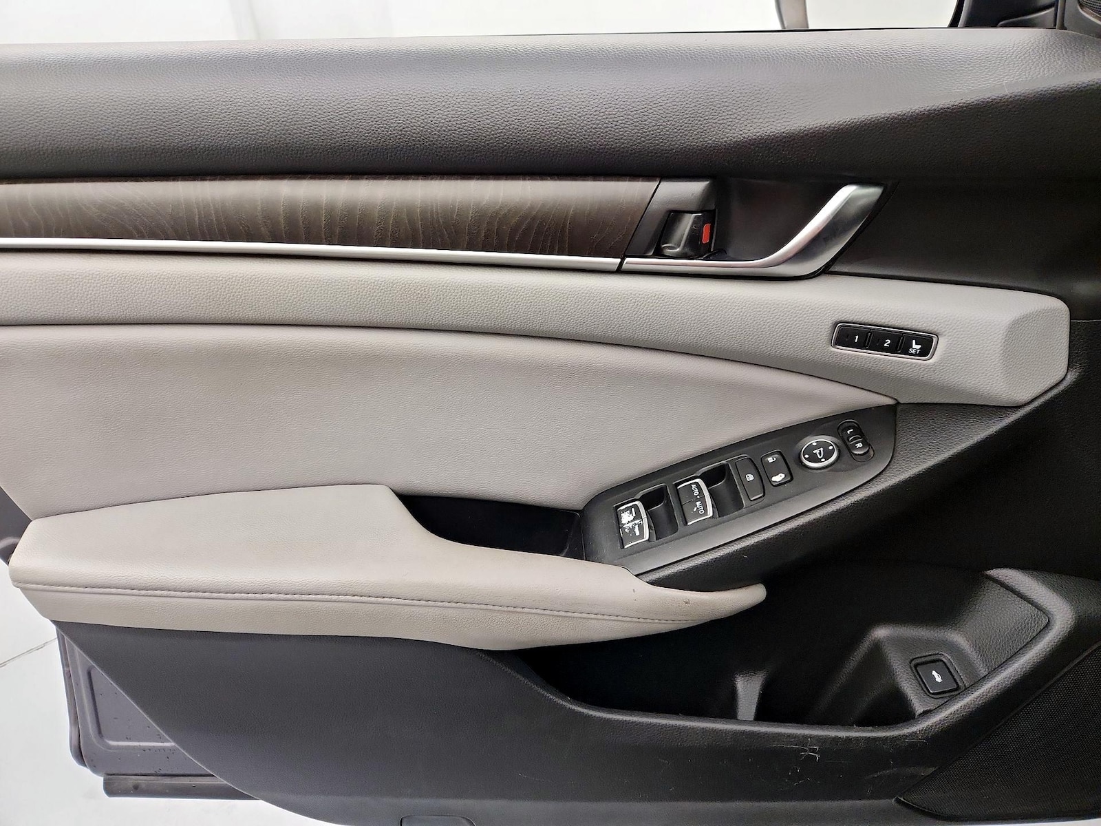 2018 Honda Accord EX-L - Photo 13
